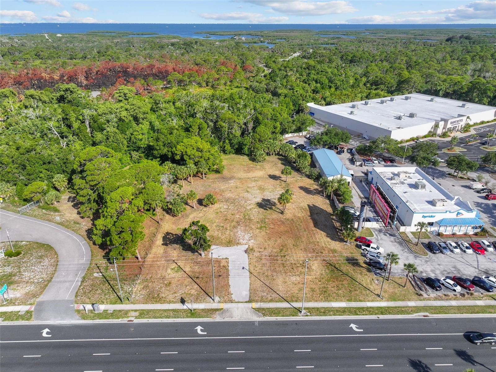 Home in PORT RICHEY — photo 20