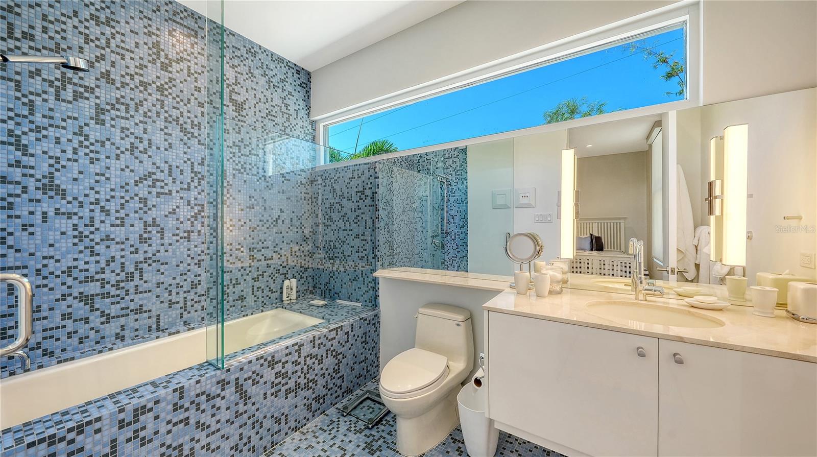 246 MORNINGSIDE DR — photo 38