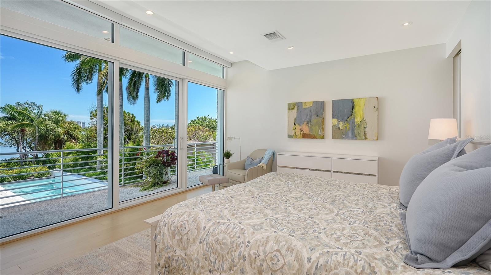 246 MORNINGSIDE DR — photo 31