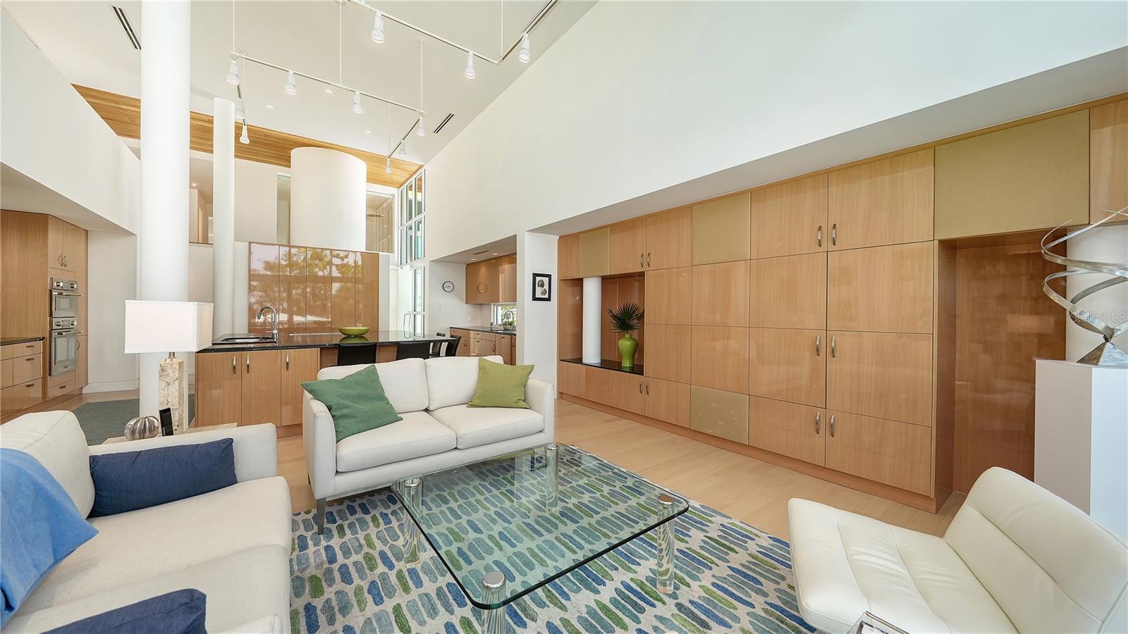 246 MORNINGSIDE DR — photo 25