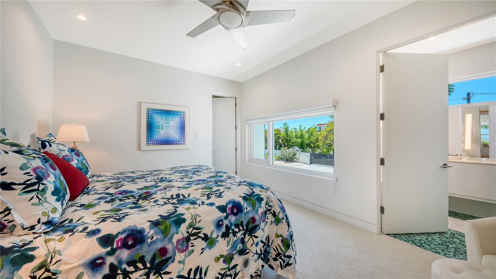 246 MORNINGSIDE DR — photo 39