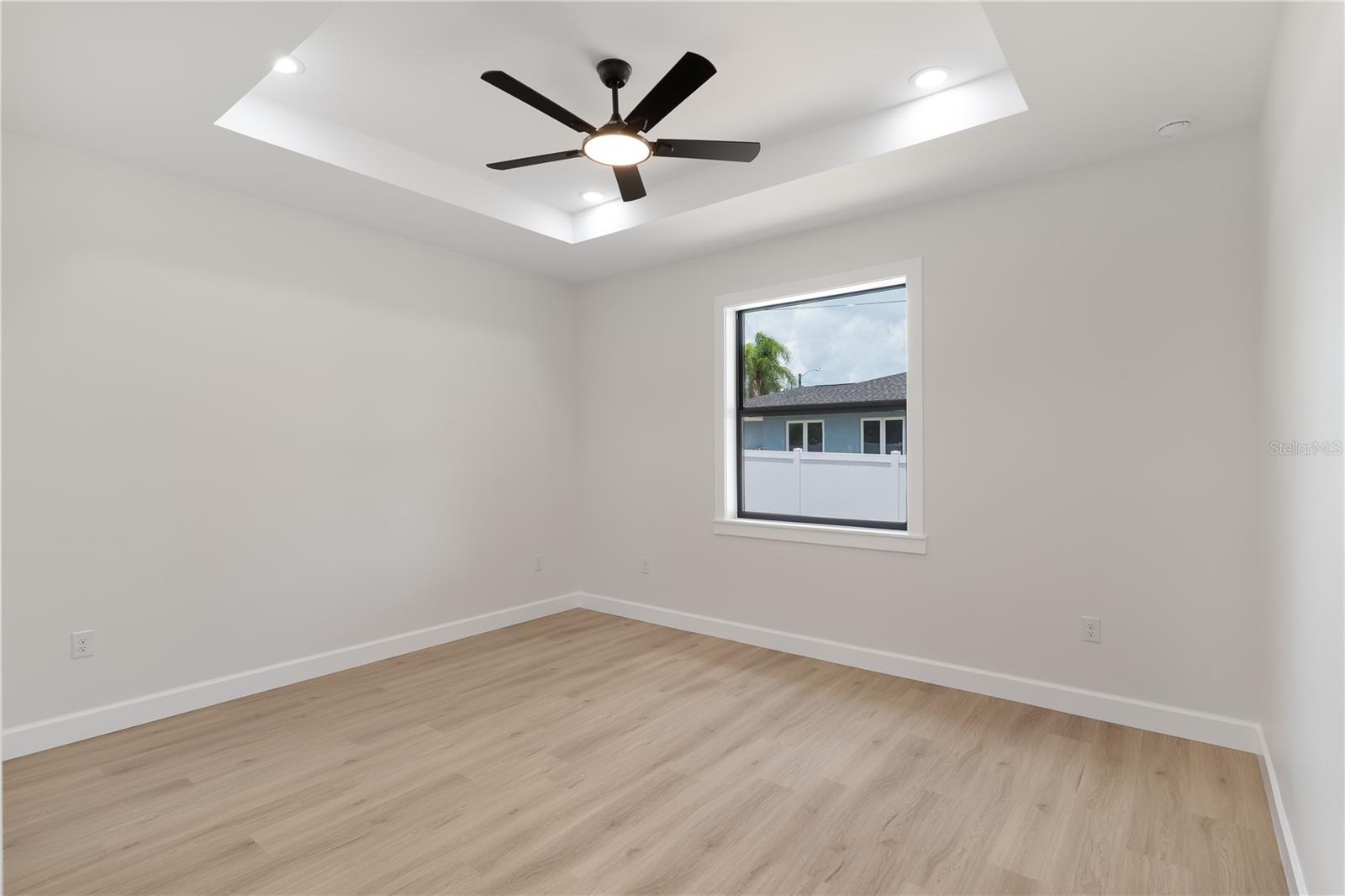 923 CUMBERLAND RD — photo 13