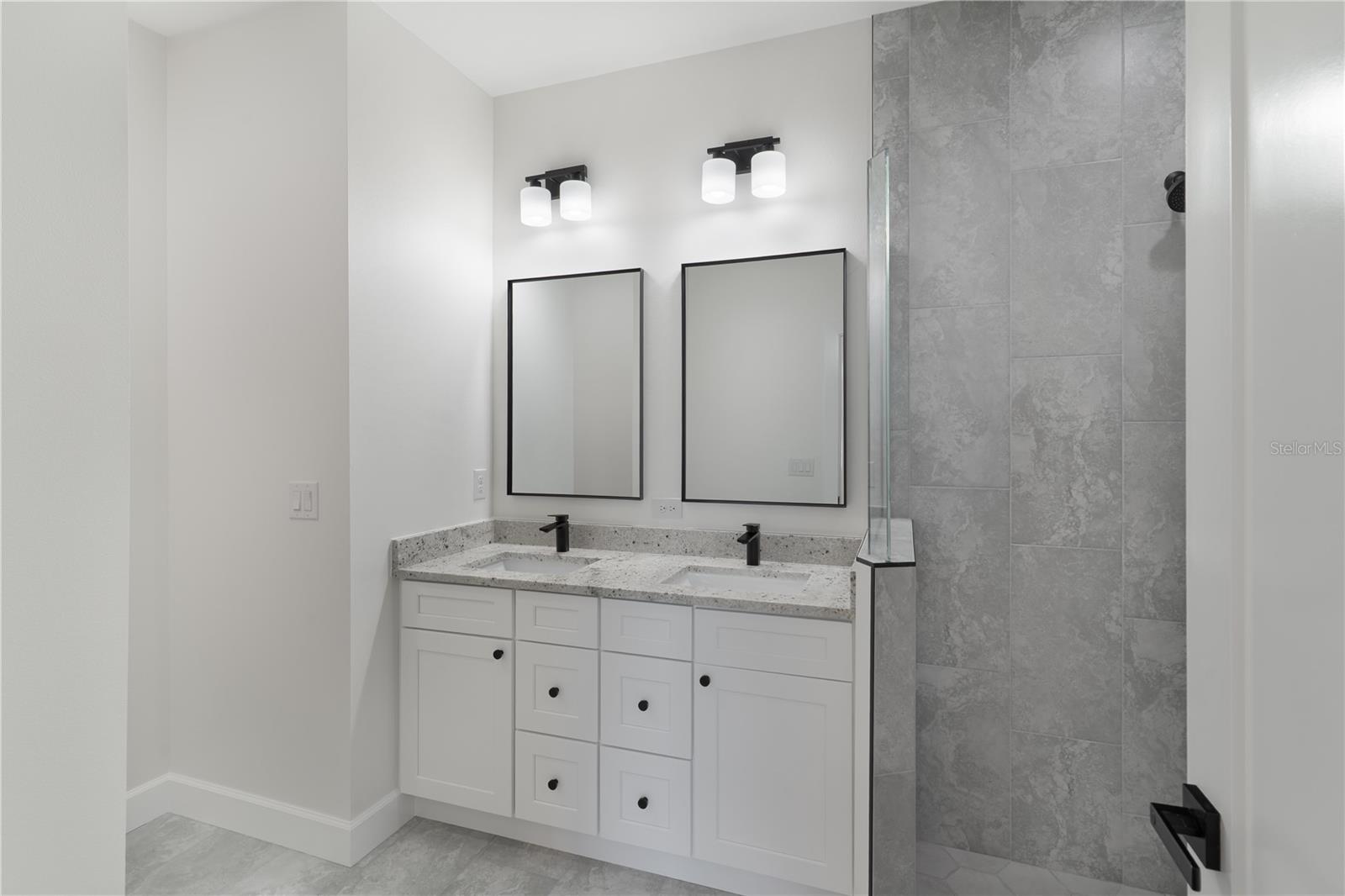 923 CUMBERLAND RD — photo 15