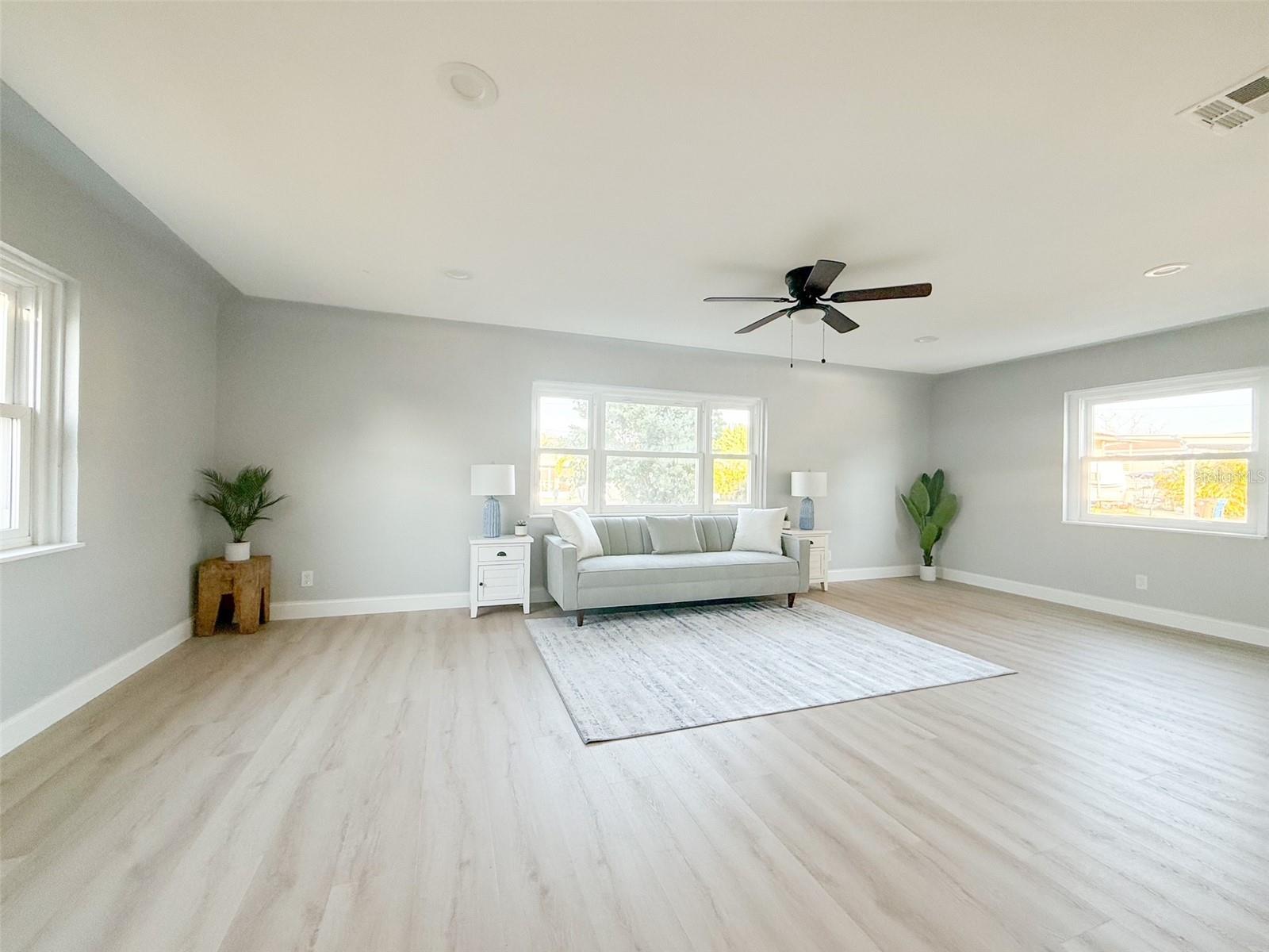 13290 3RD ST E — photo 4
