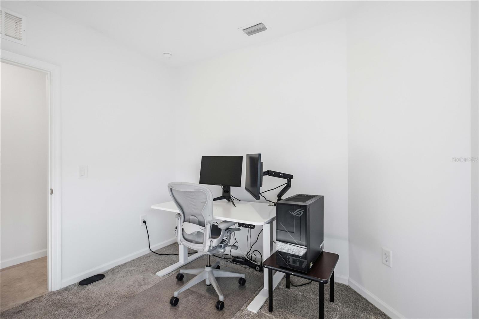 6548 SILVERSTAR DR — photo 17