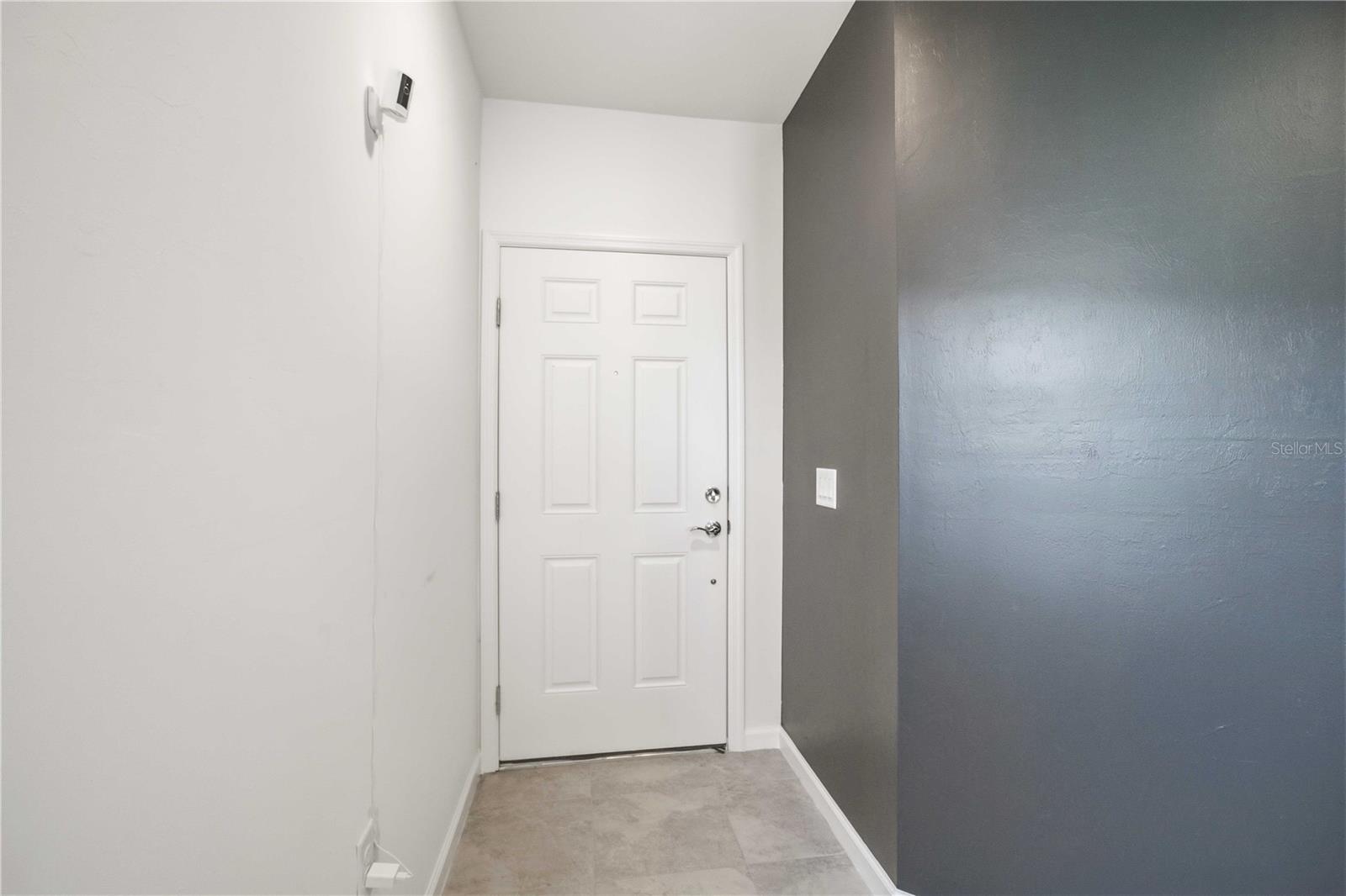 6548 SILVERSTAR DR — photo 5