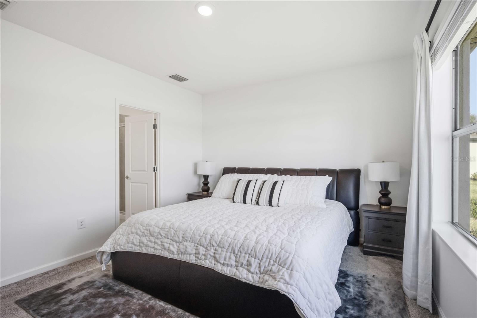 6548 SILVERSTAR DR — photo 20