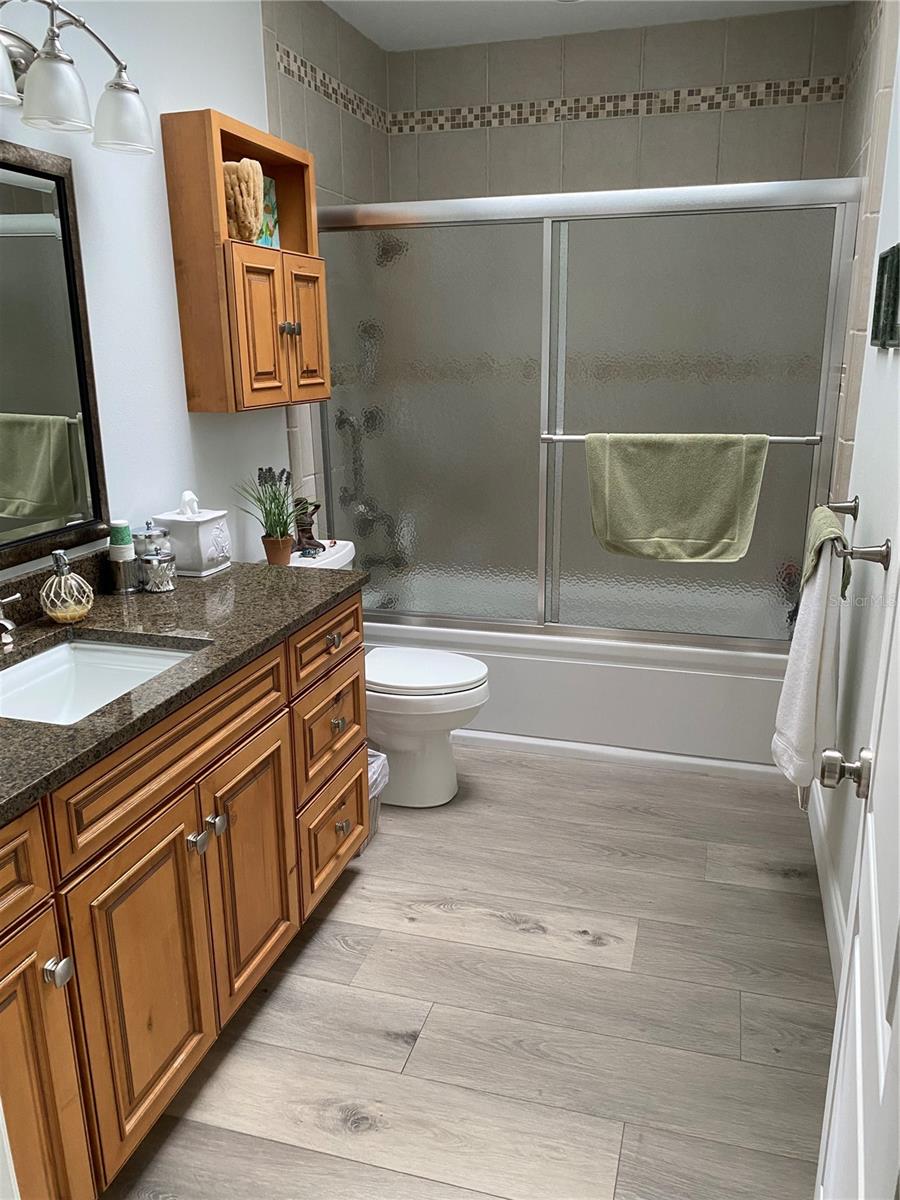 355 EDEN DR — photo 23