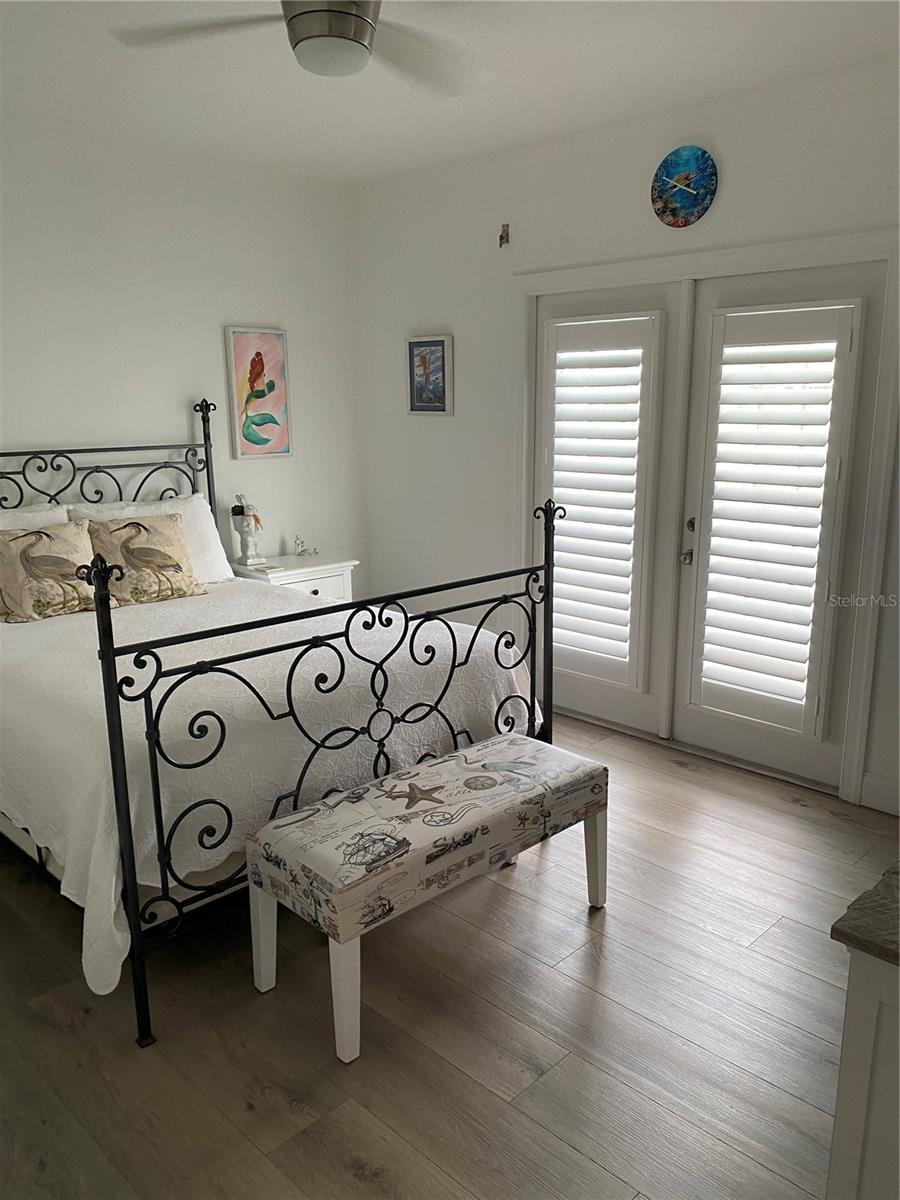 355 EDEN DR — photo 19