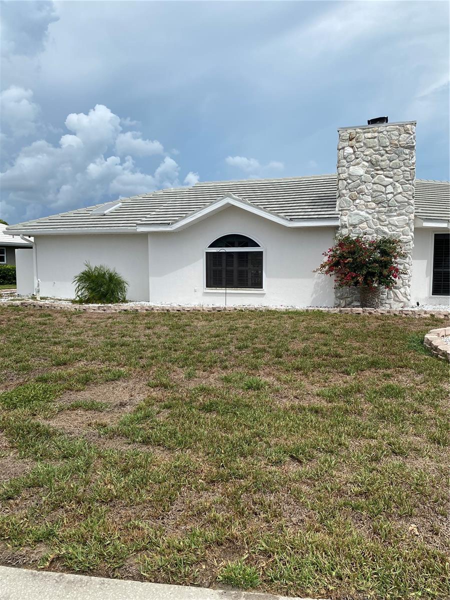 355 EDEN DR — photo 5