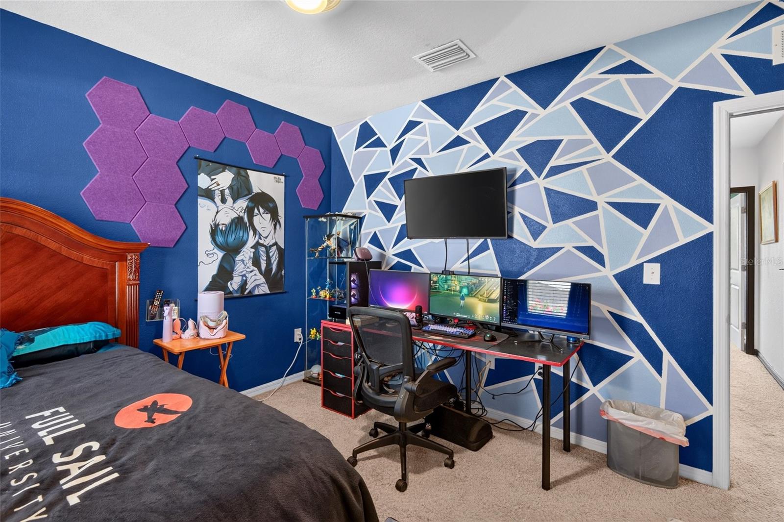 7043 SILVERADO RANCH BLVD — photo 30