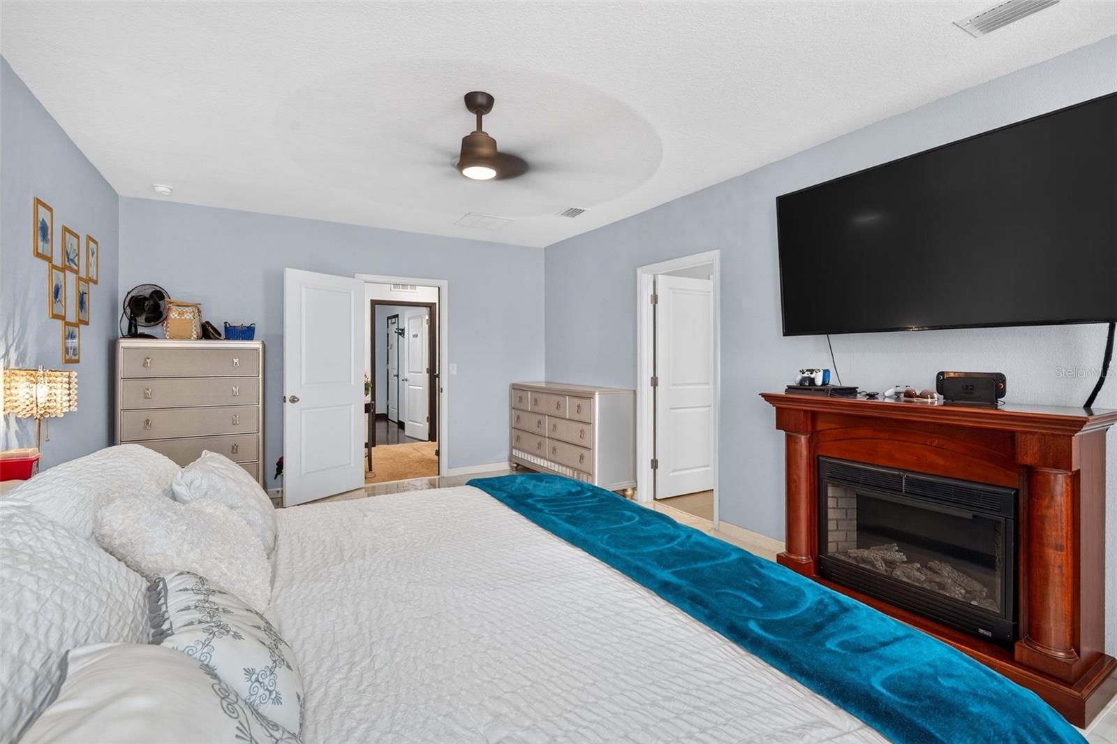 7043 SILVERADO RANCH BLVD — photo 24