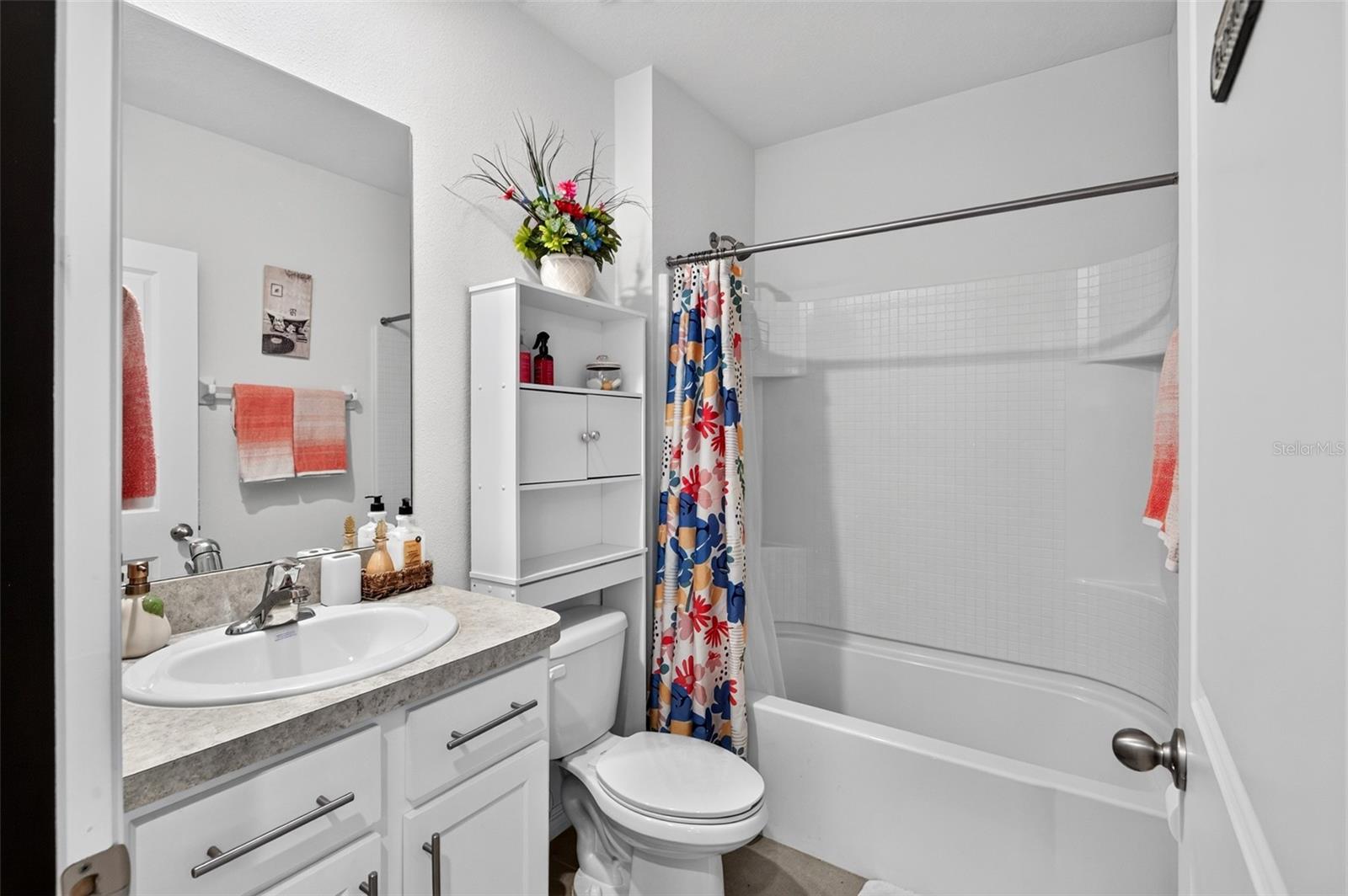 7043 SILVERADO RANCH BLVD — photo 36