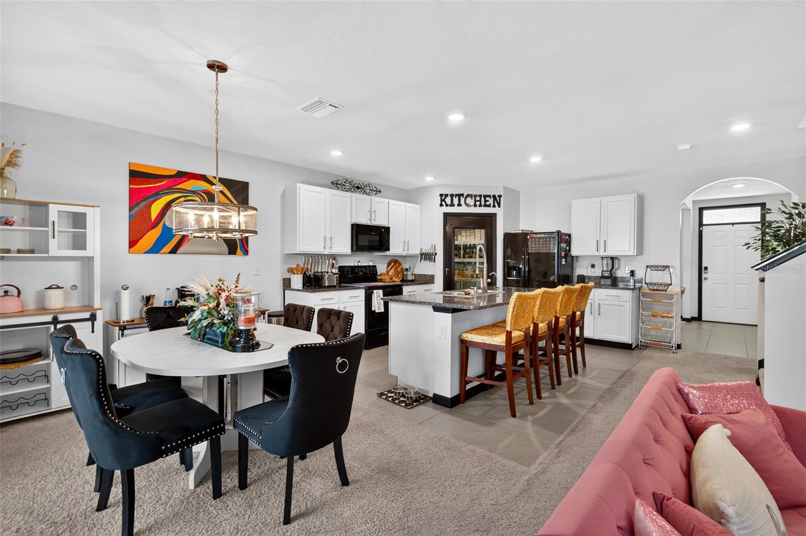 7043 SILVERADO RANCH BLVD — photo 8