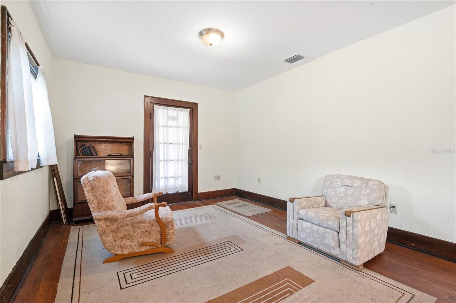 1747 APACHE TRL — photo 15