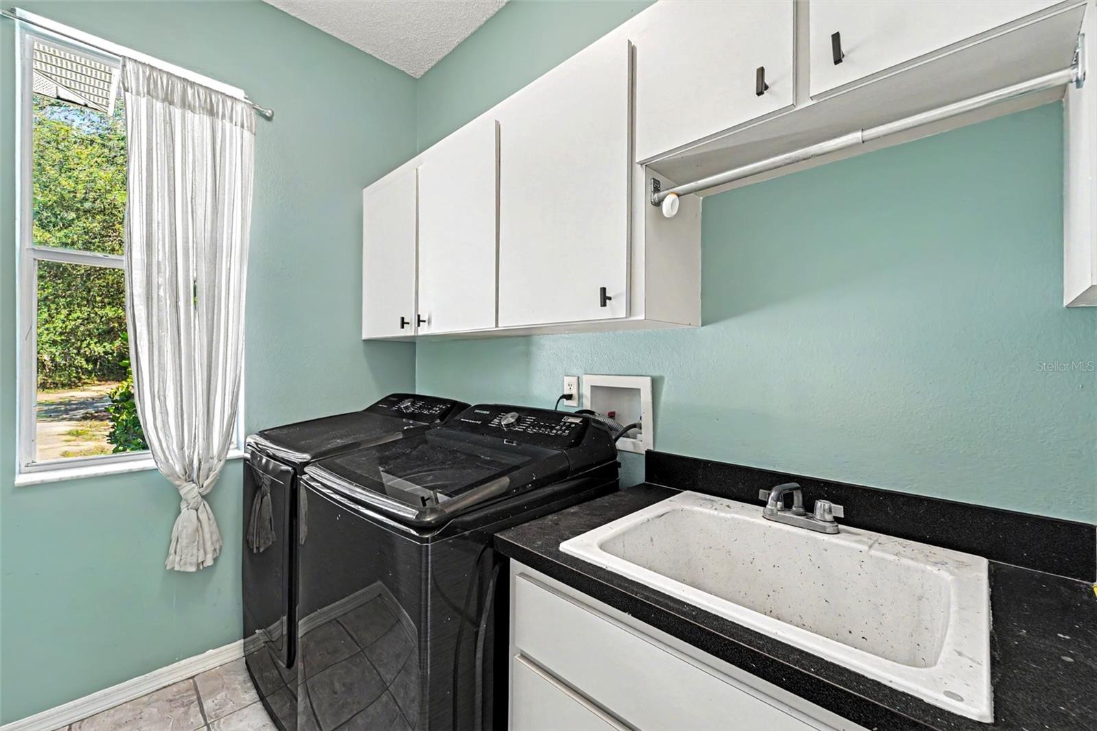 10724 PATRICK AVE — photo 18