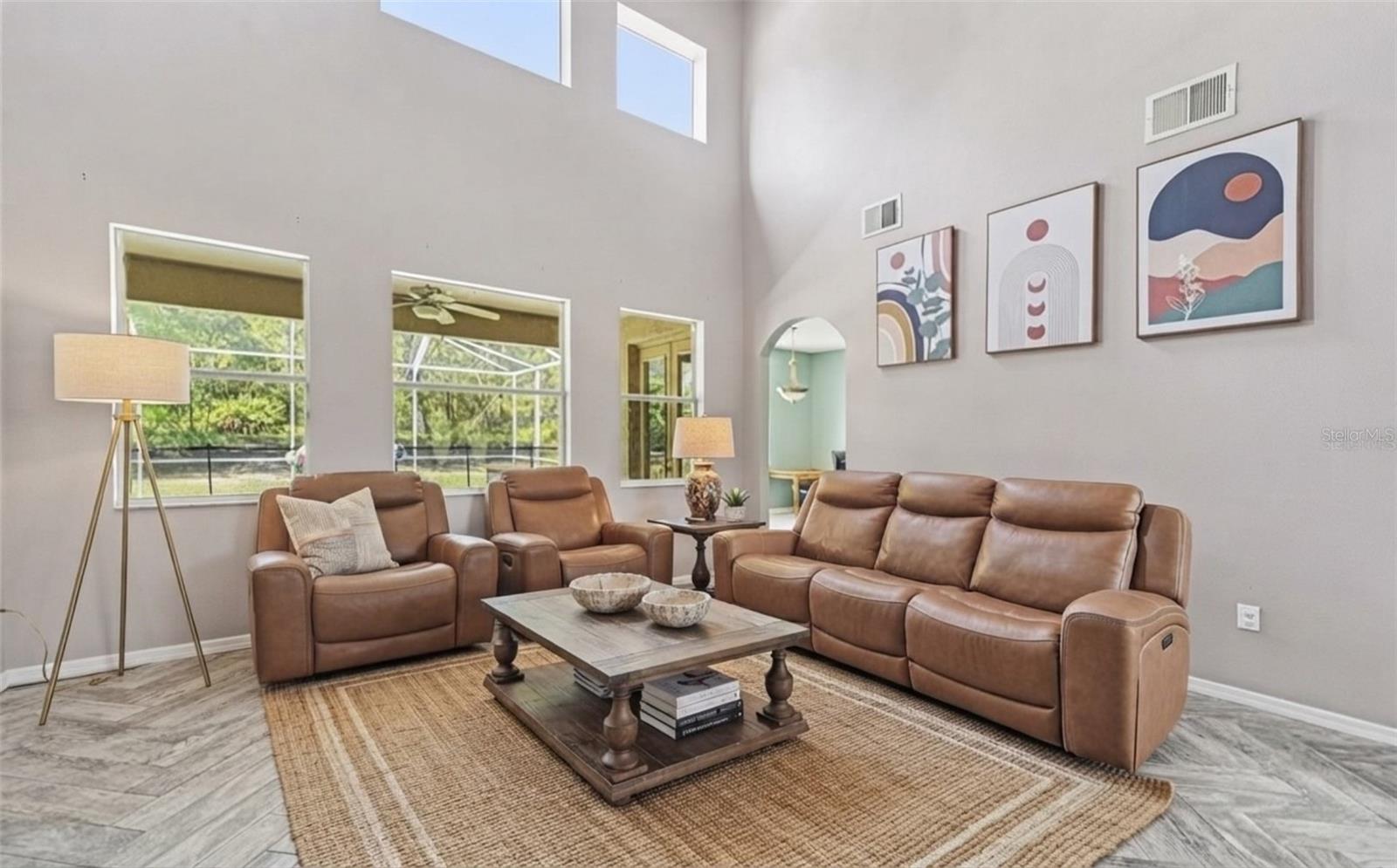 10724 PATRICK AVE — photo 3
