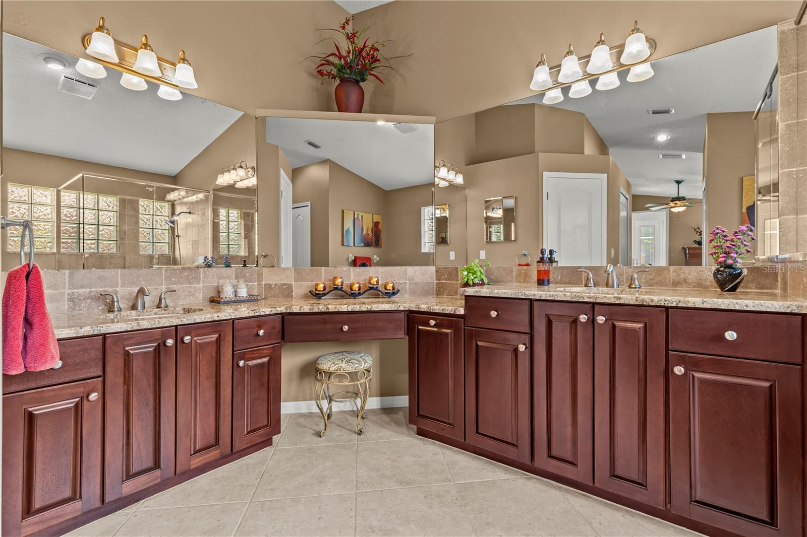 10522 CHAMBERS DR — photo 26