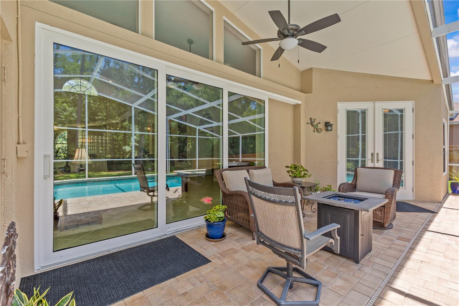 10522 CHAMBERS DR — photo 38