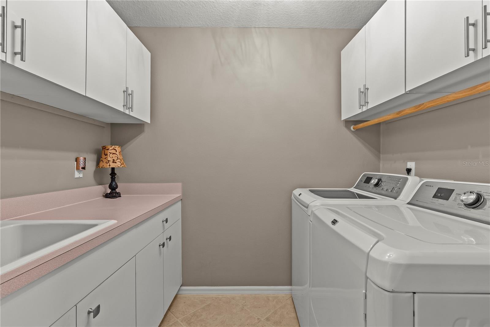 10522 CHAMBERS DR — photo 37