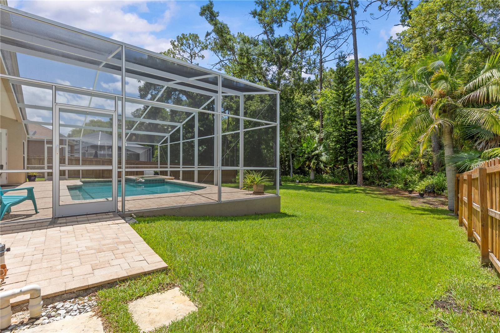 10522 CHAMBERS DR — photo 47