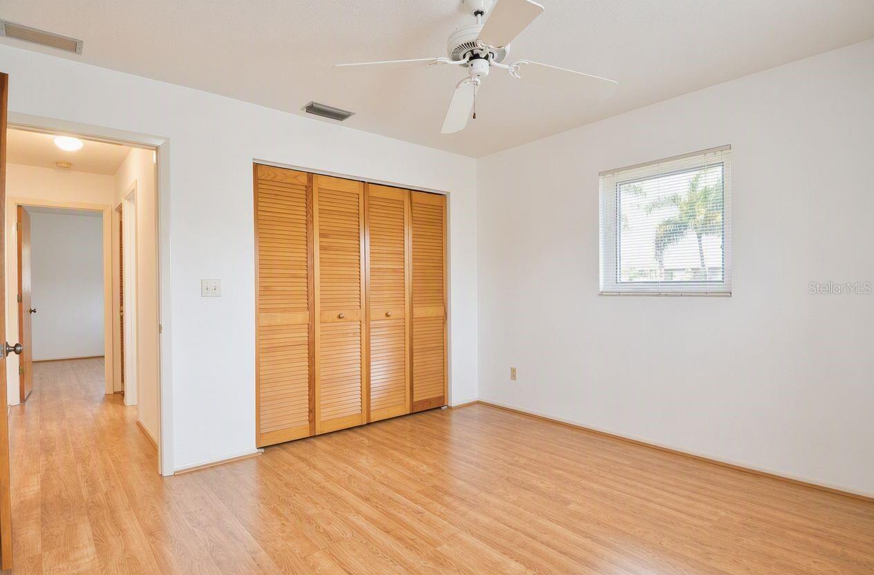 1379 EVEREST RD — photo 24