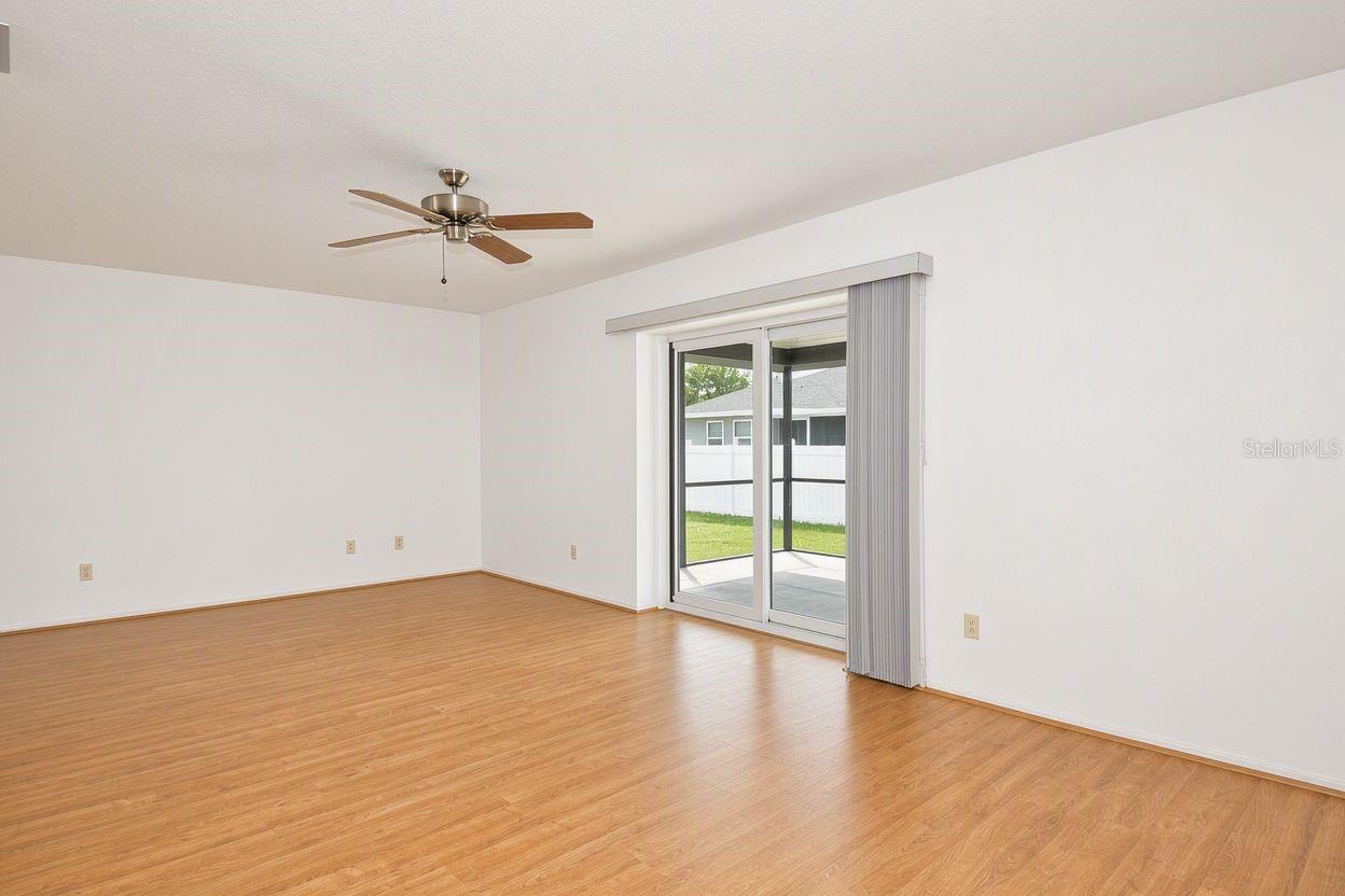 1379 EVEREST RD — photo 19