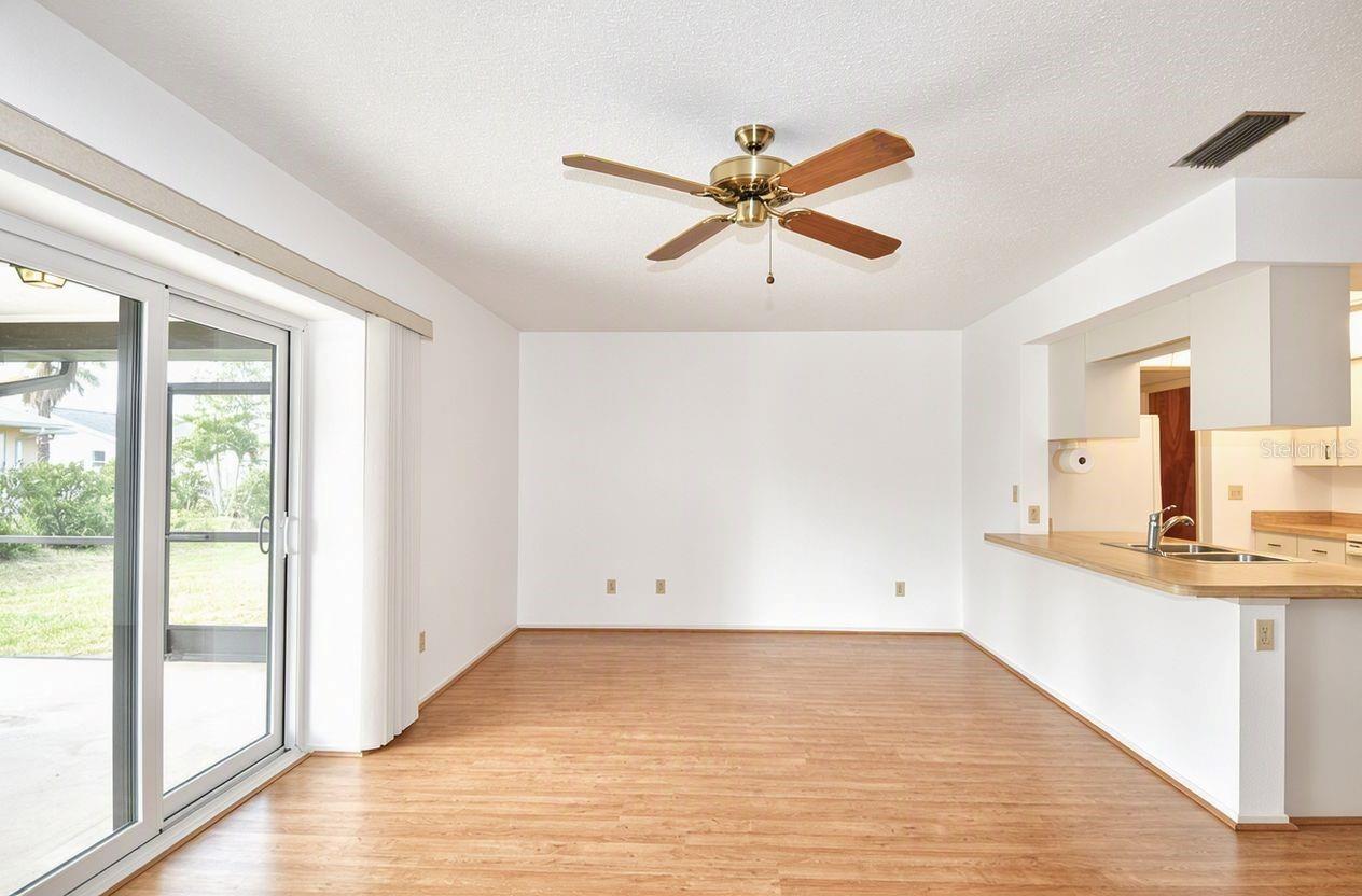 1379 EVEREST RD — photo 18