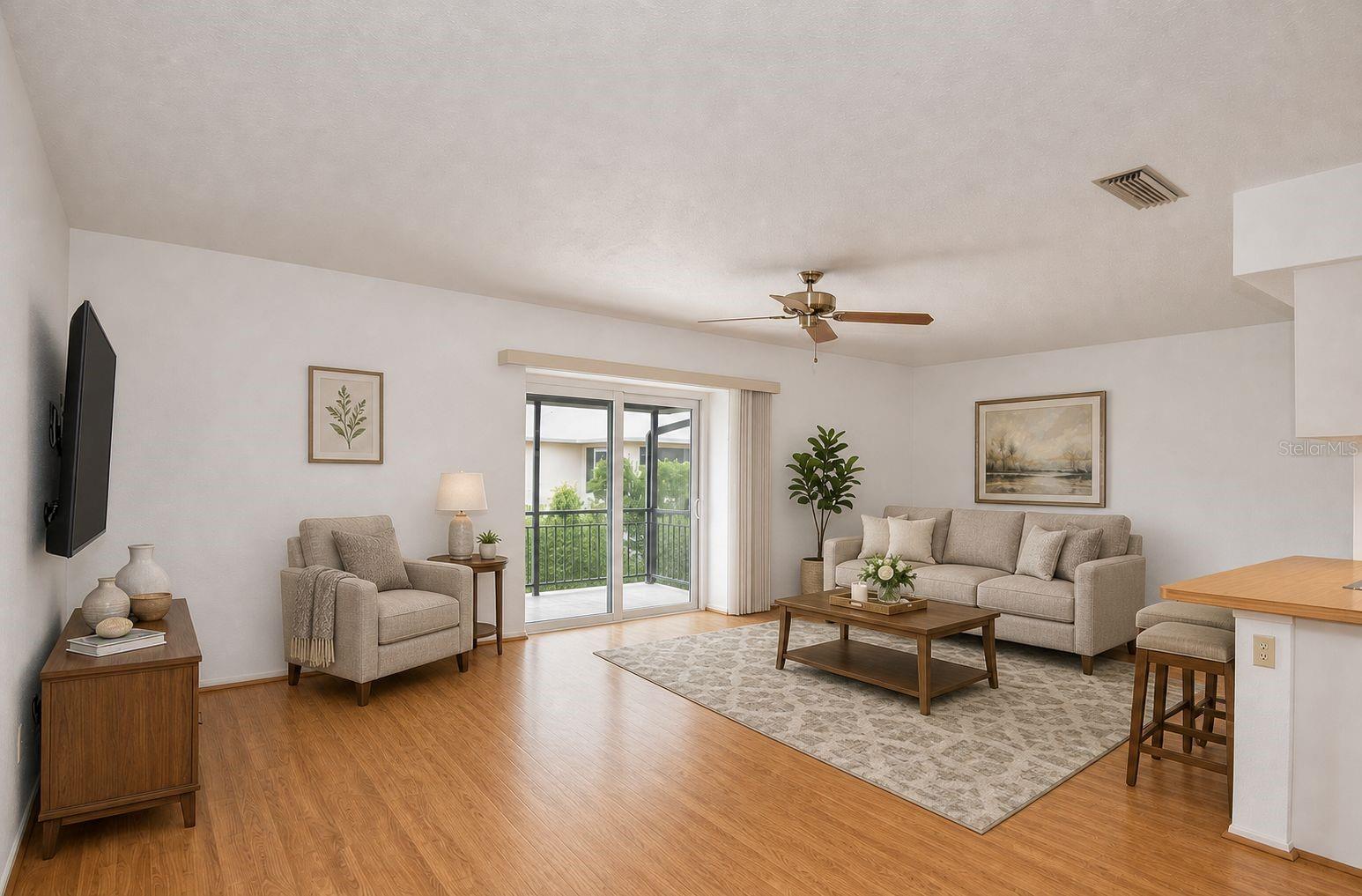 1379 EVEREST RD — photo 4