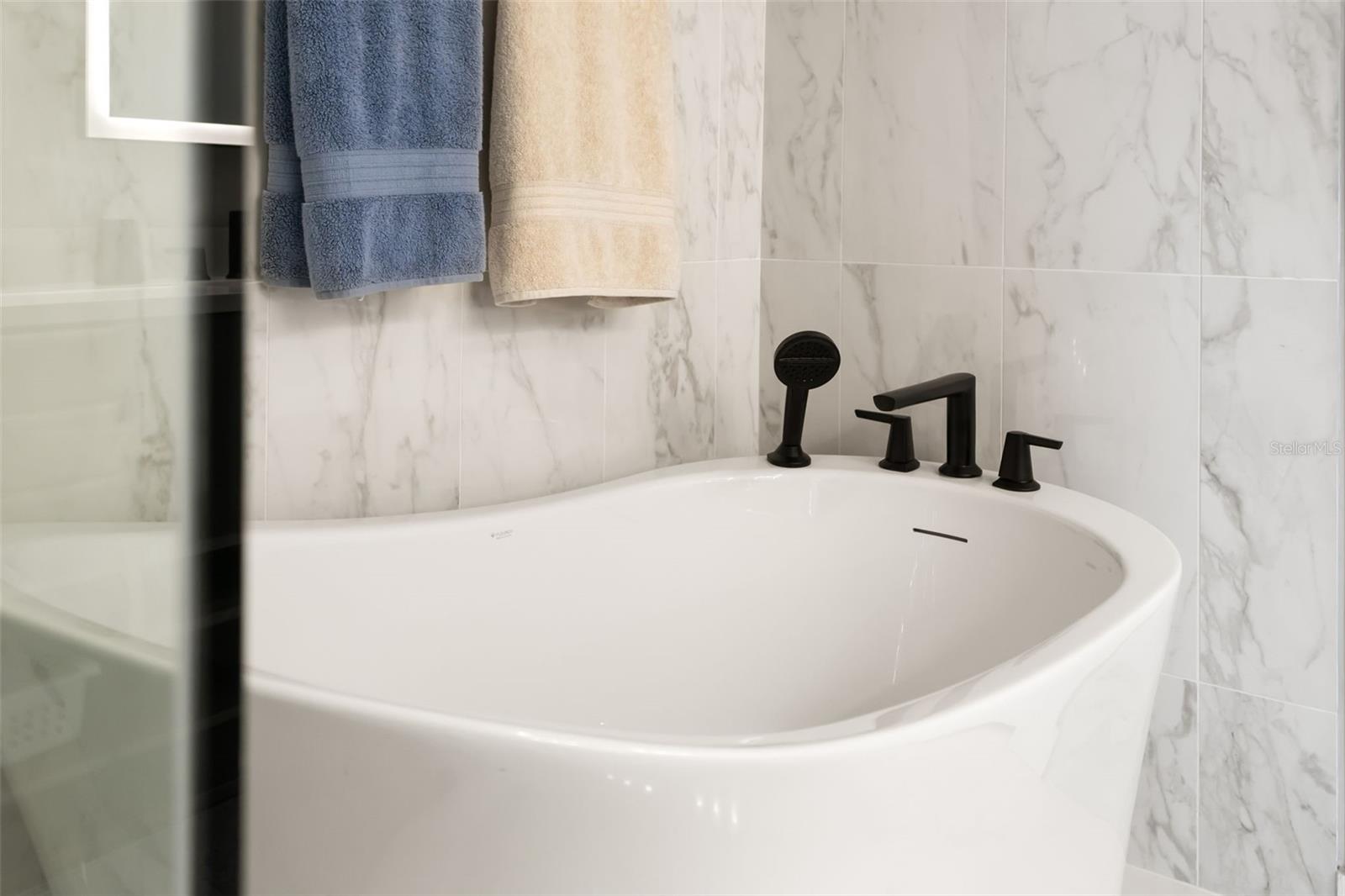 777 N ASHLEY DR #2514 — photo 33
