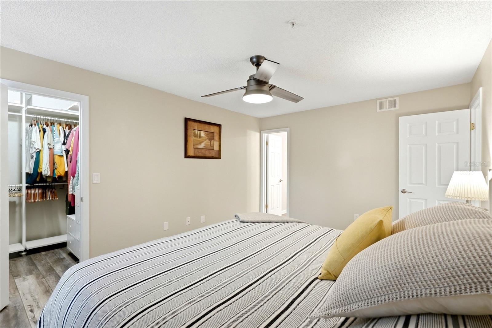 2400 FEATHER SOUND DR #1428 — photo 16