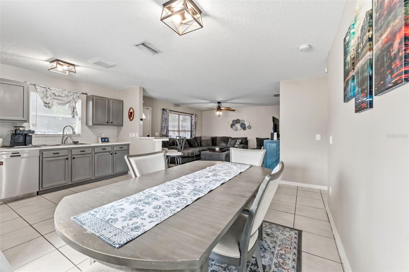 3708 E IDLEWILD AVE — photo 14