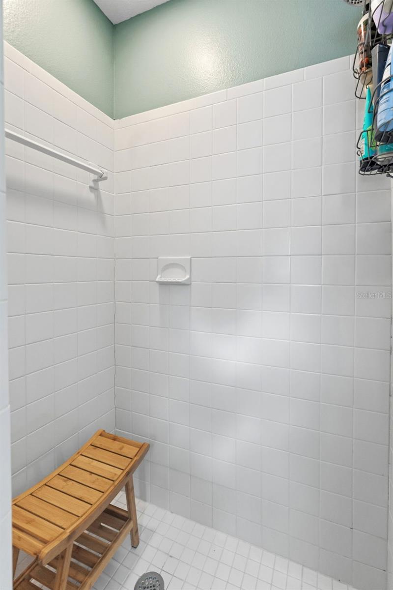 3708 E IDLEWILD AVE — photo 18