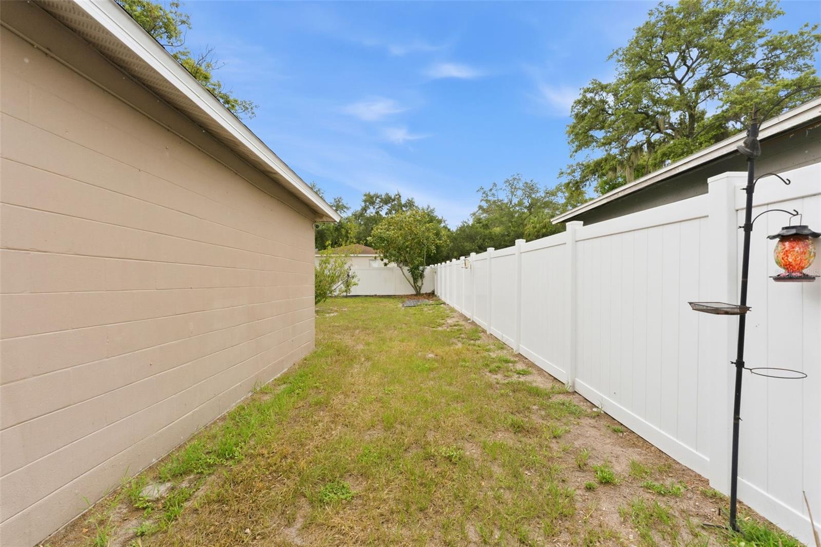 3708 E IDLEWILD AVE — photo 25
