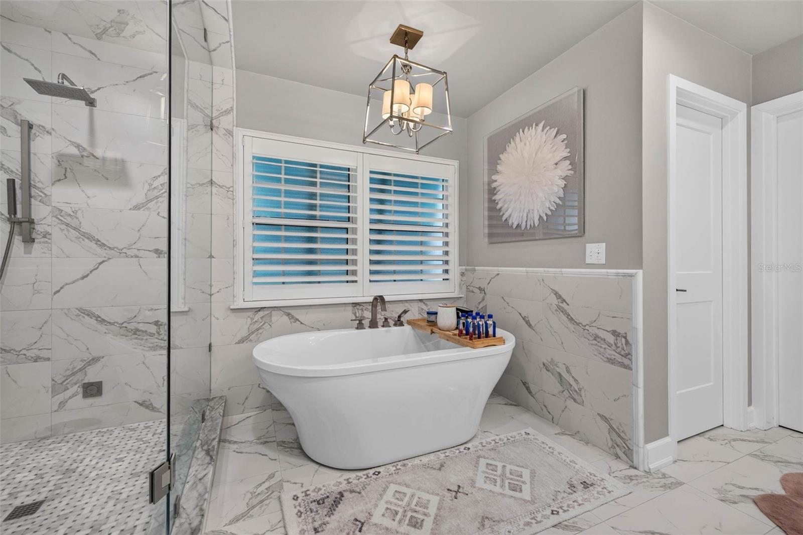 616 PINELAND AVE — photo 14