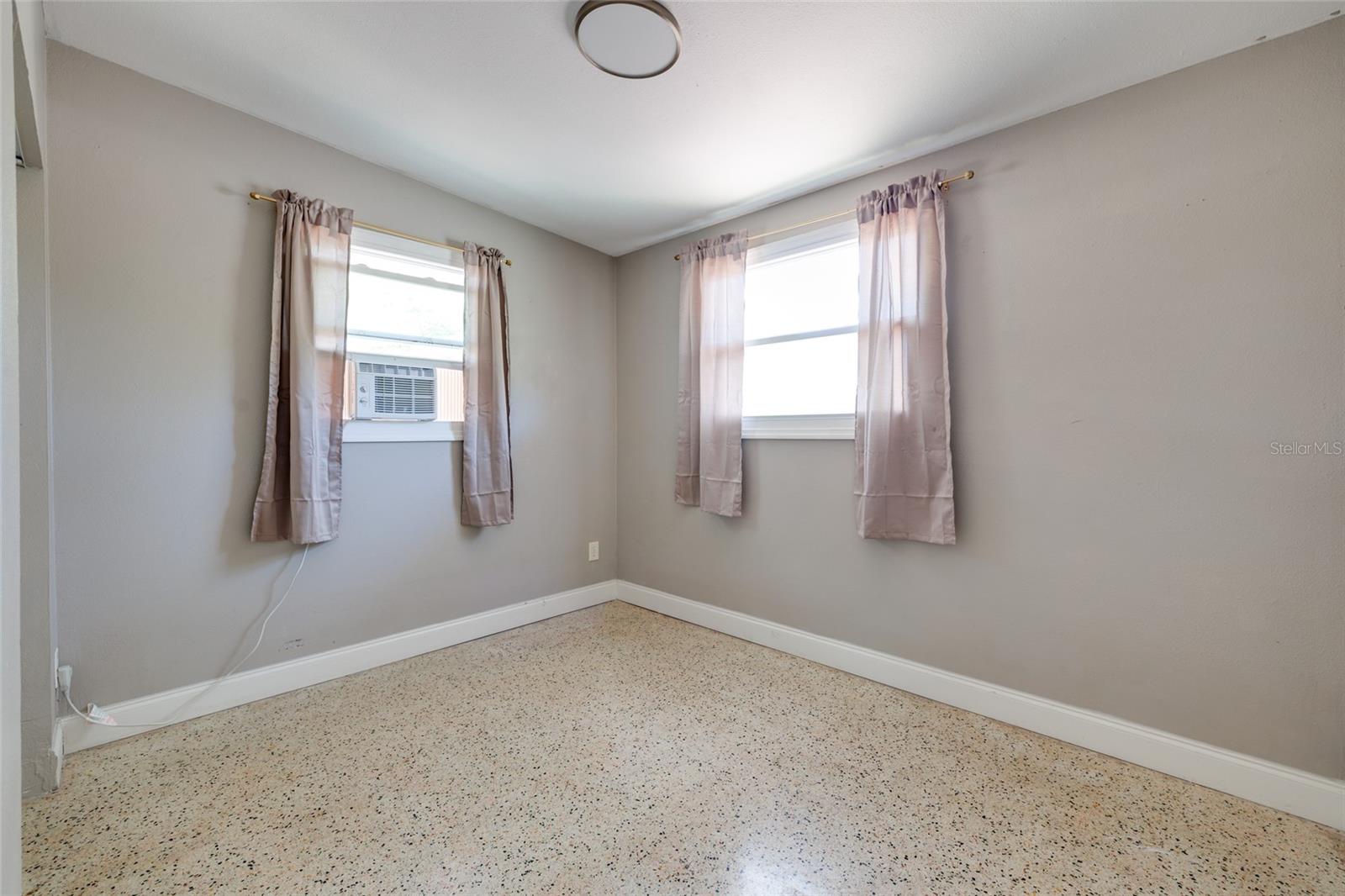 5601 CEDAR ST NE — photo 23