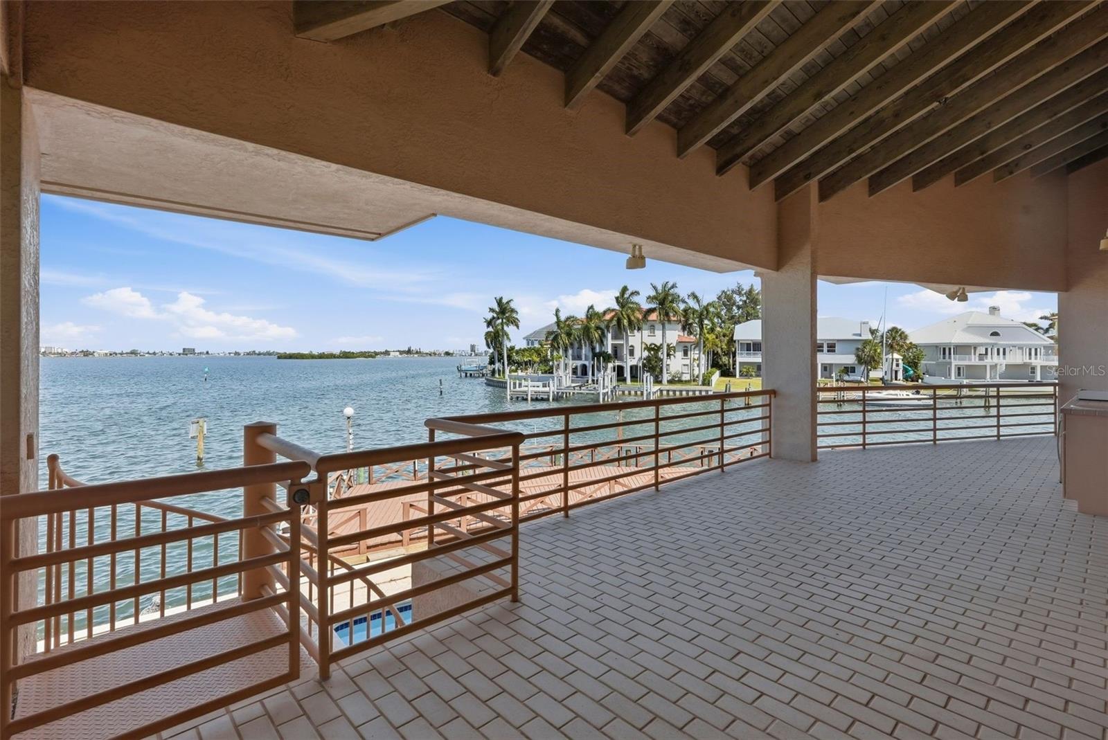 2869 SEABREEZE DR S — photo 13
