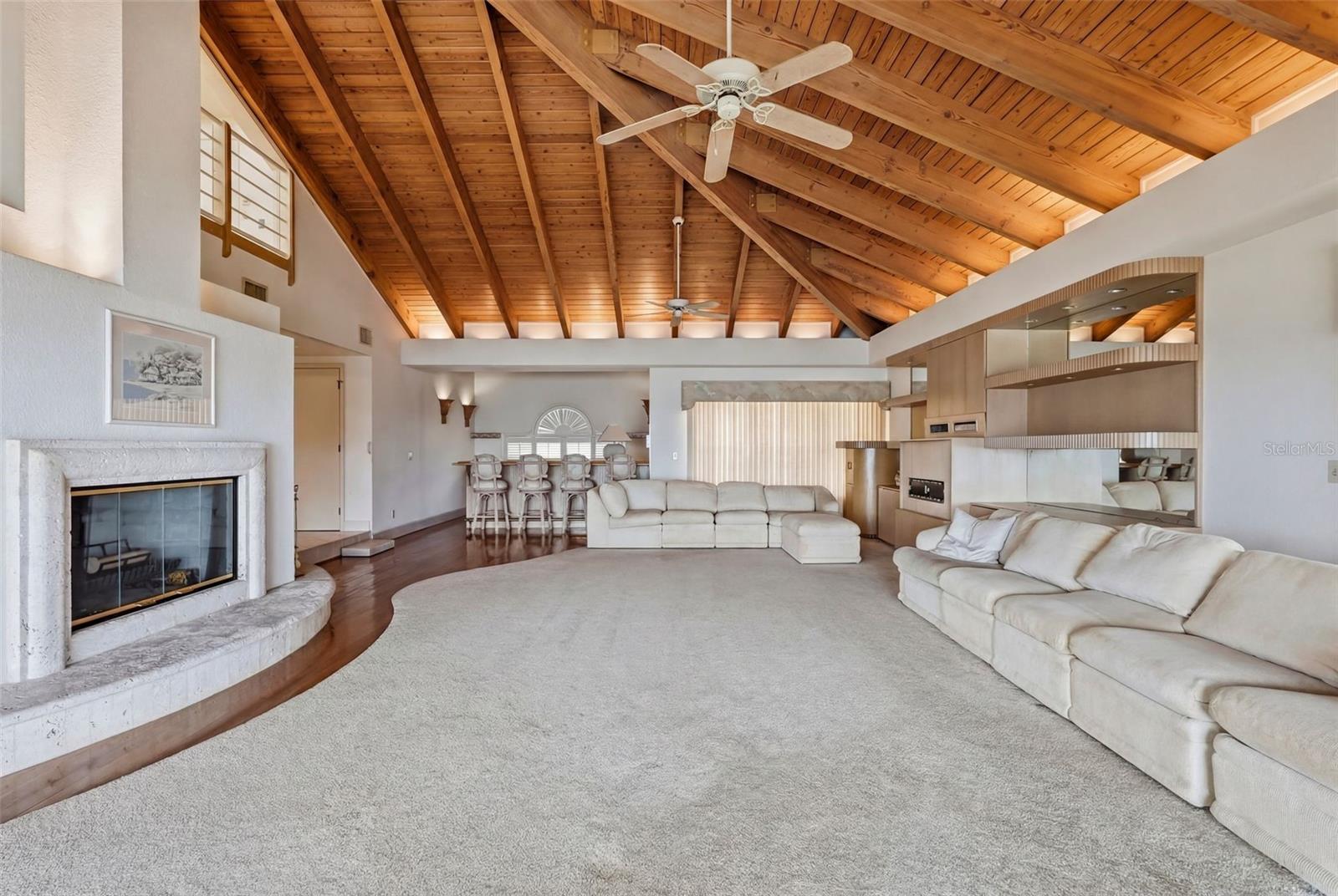2869 SEABREEZE DR S — photo 10