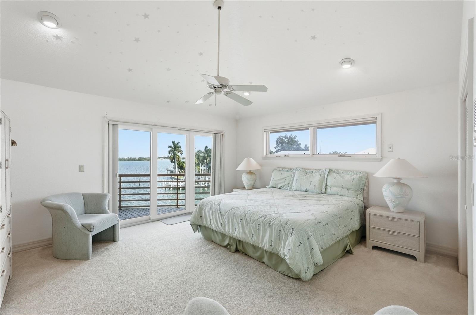 2869 SEABREEZE DR S — photo 31