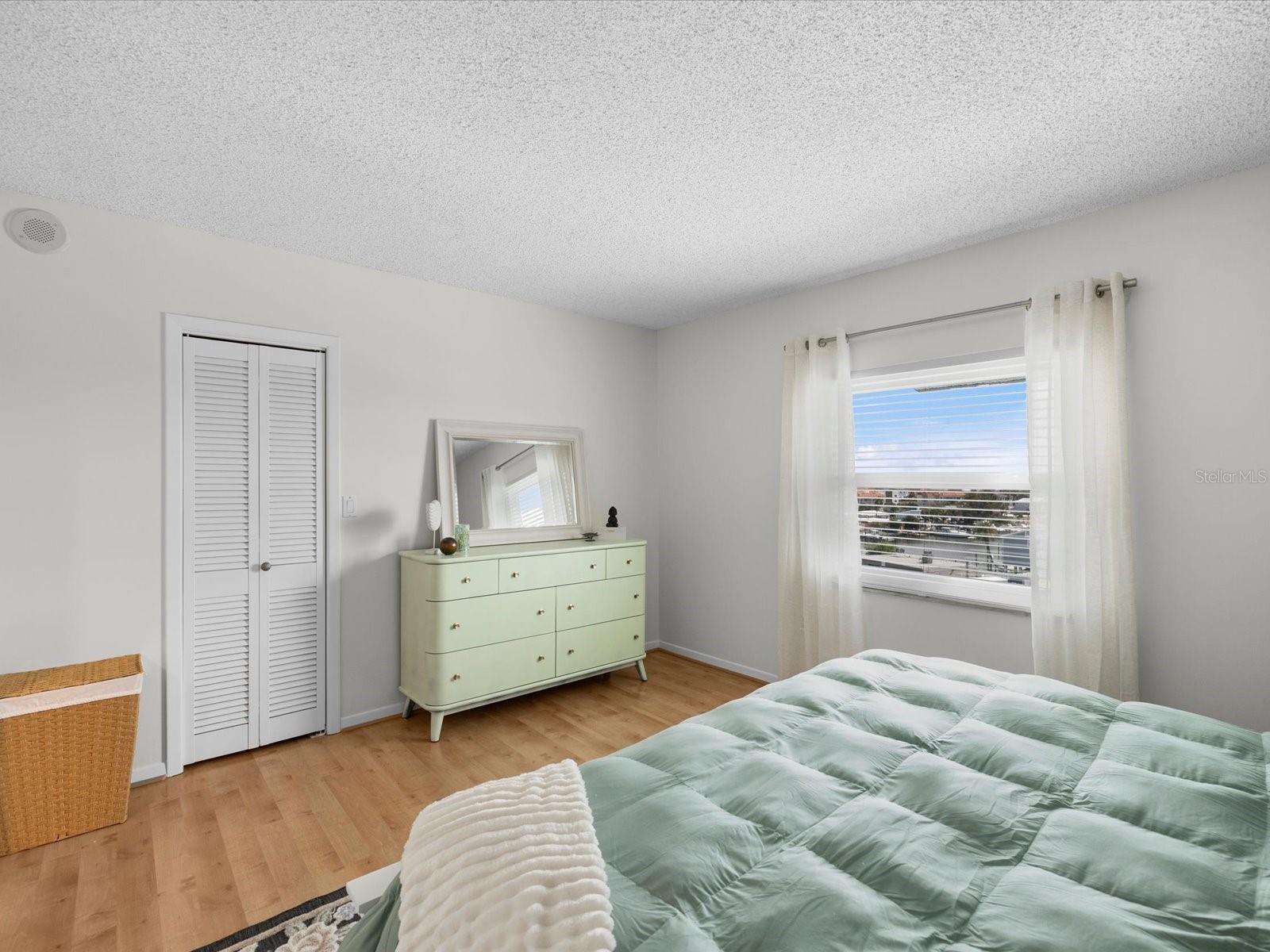 17400 GULF BLVD #J7 — photo 24