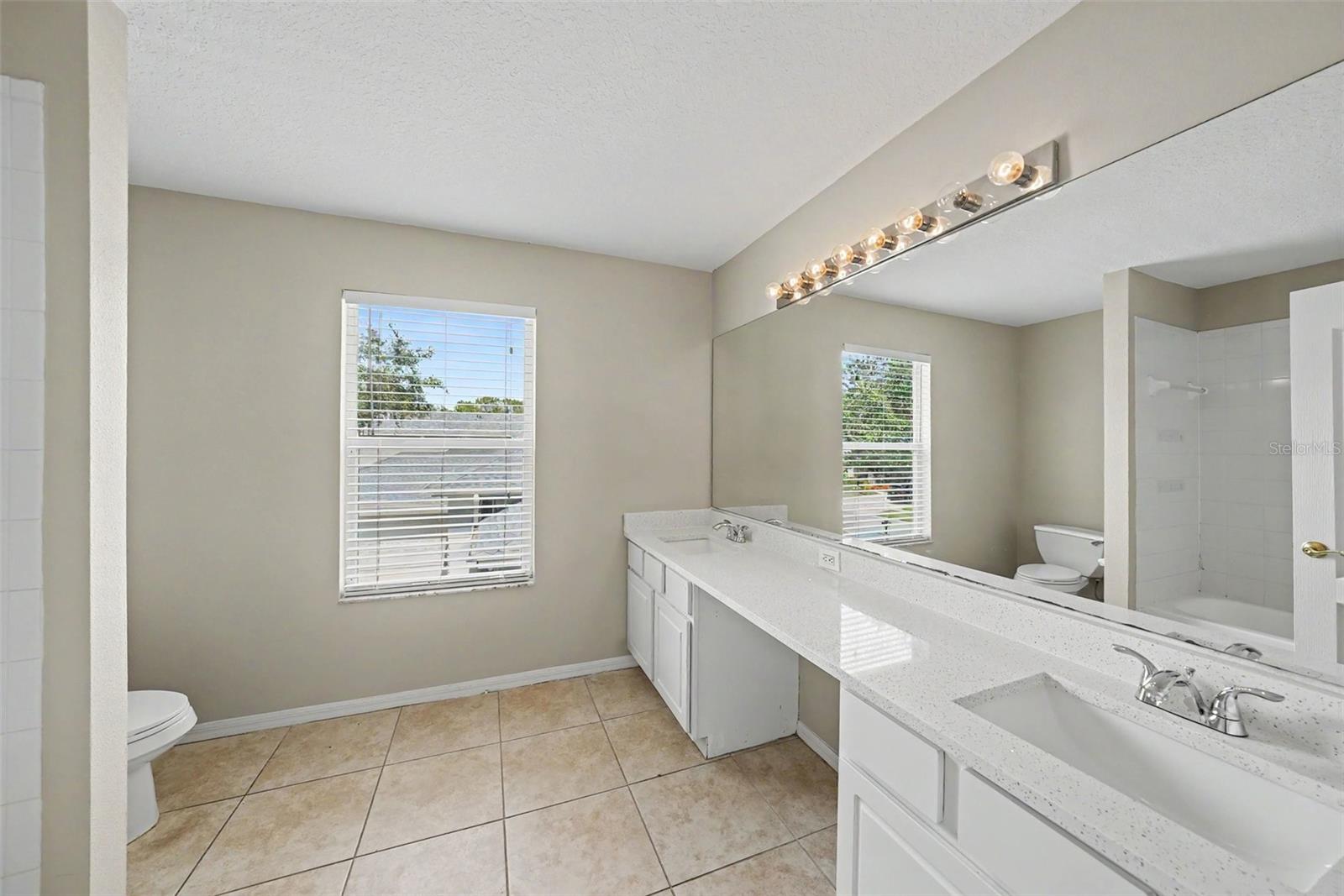 6112 CEZANNE AVE — photo 25