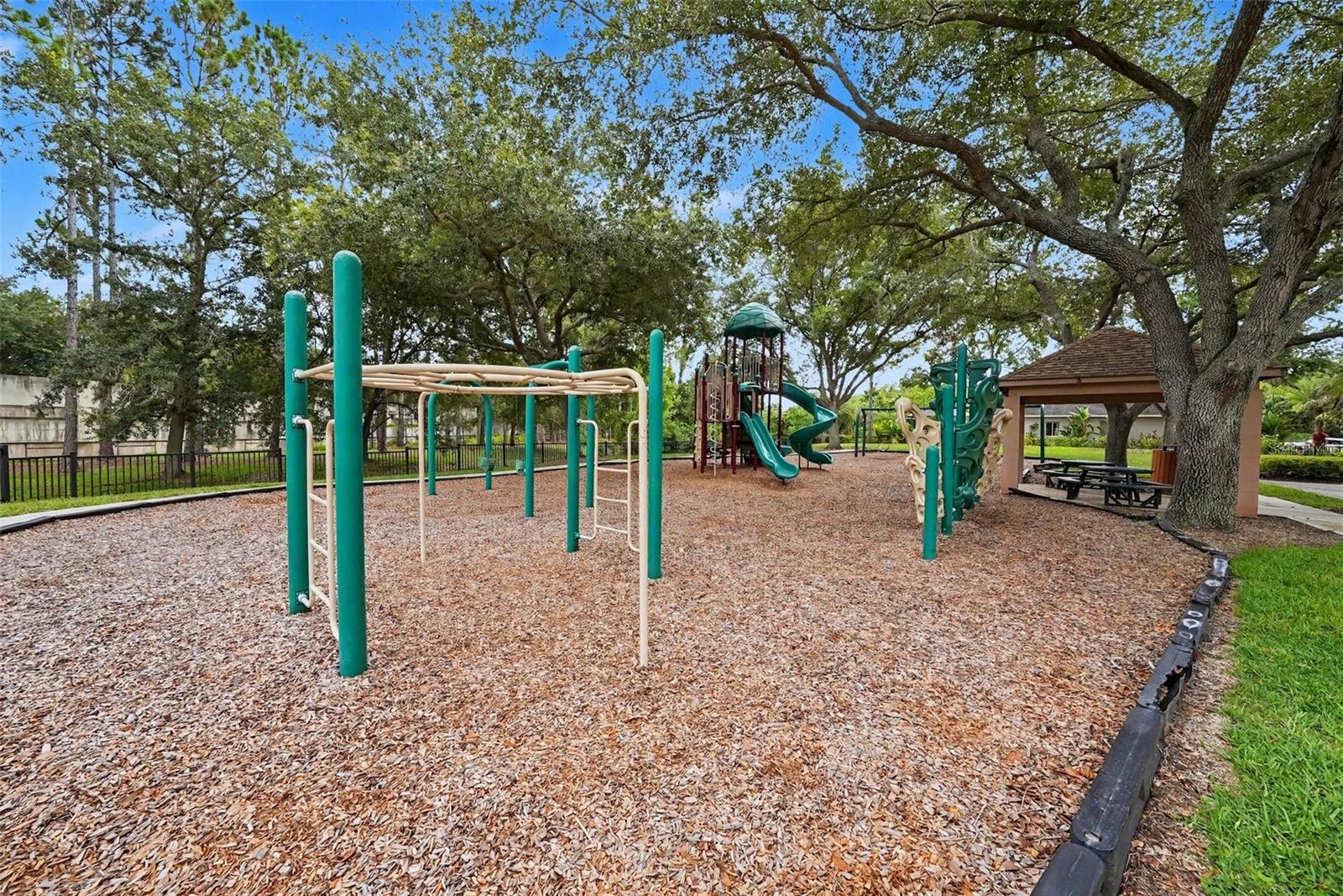 6112 CEZANNE AVE — photo 36