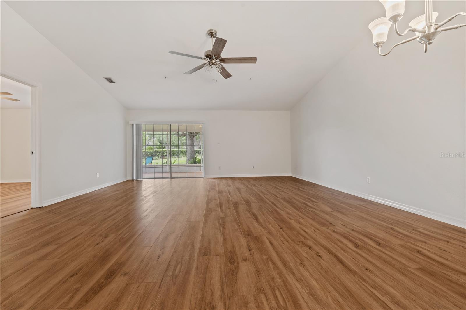 8407 TERRACE MEADOWS CT #N/A — photo 7