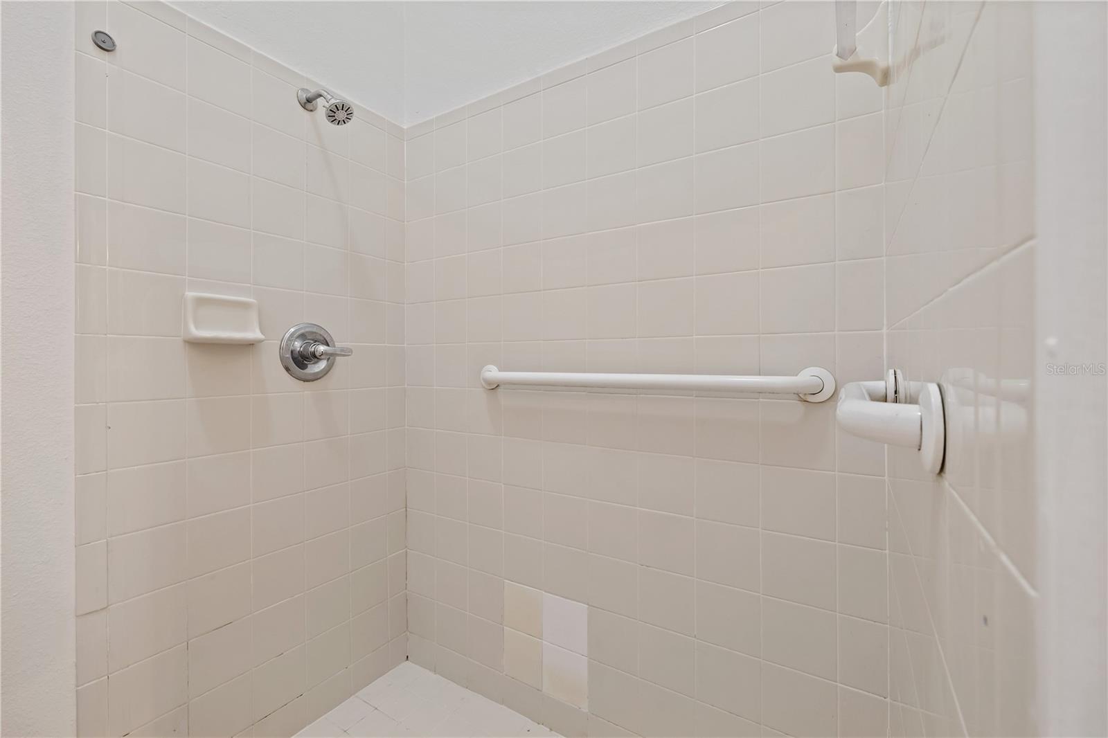 8407 TERRACE MEADOWS CT #N/A — photo 19