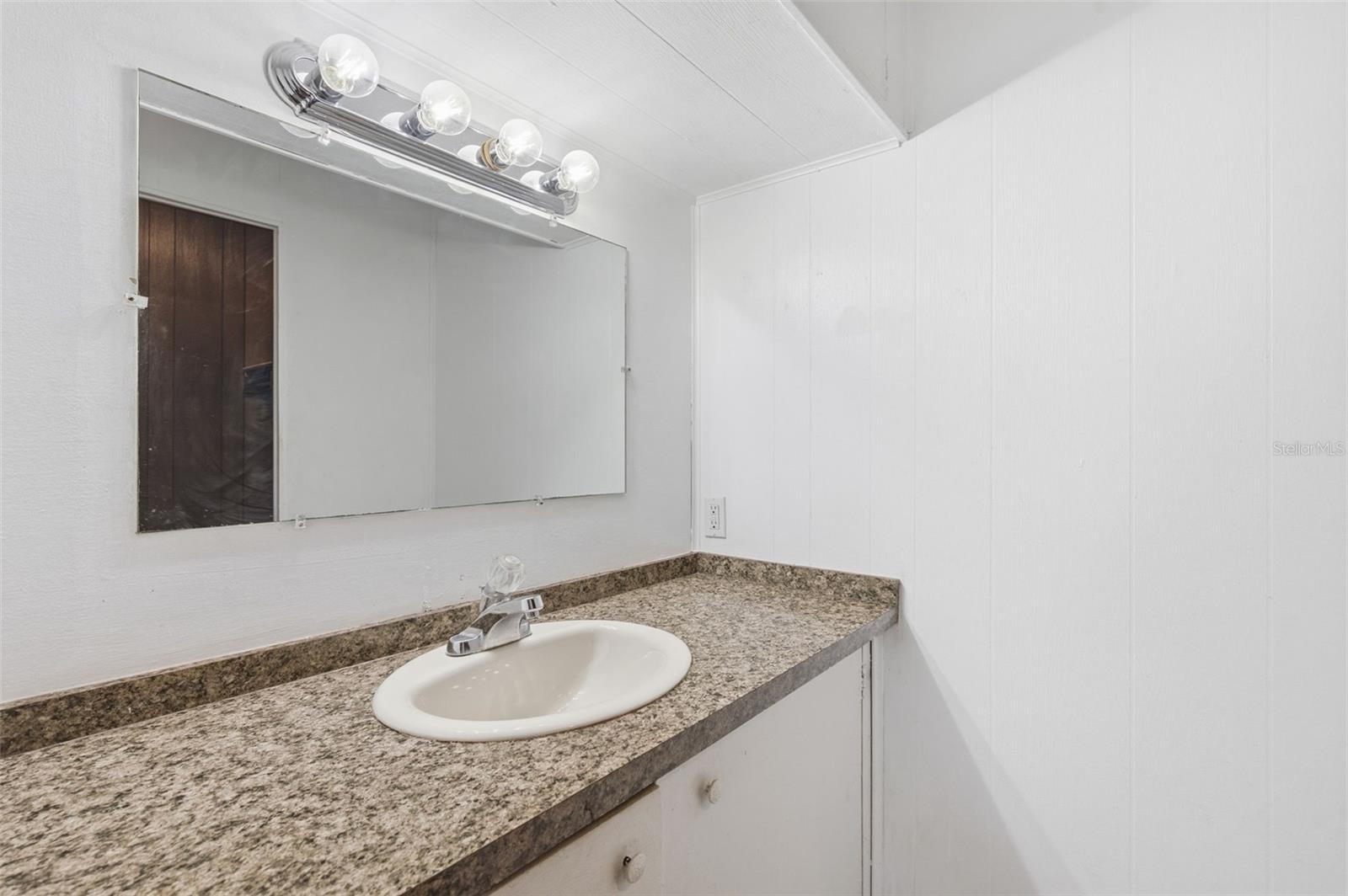 8871 93RD ST — photo 12