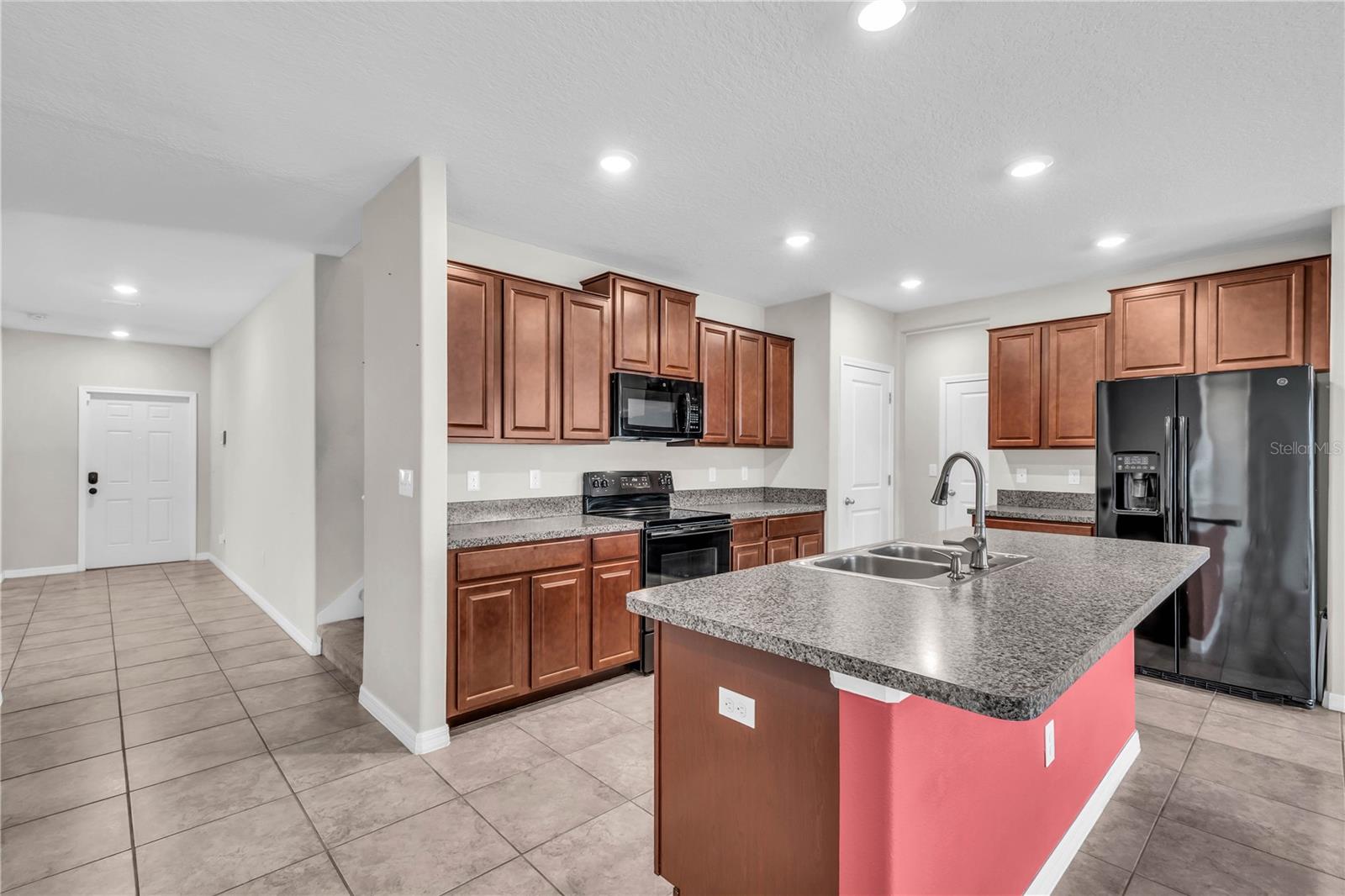 1739 BROAD WINGED HAWK DR — photo 26