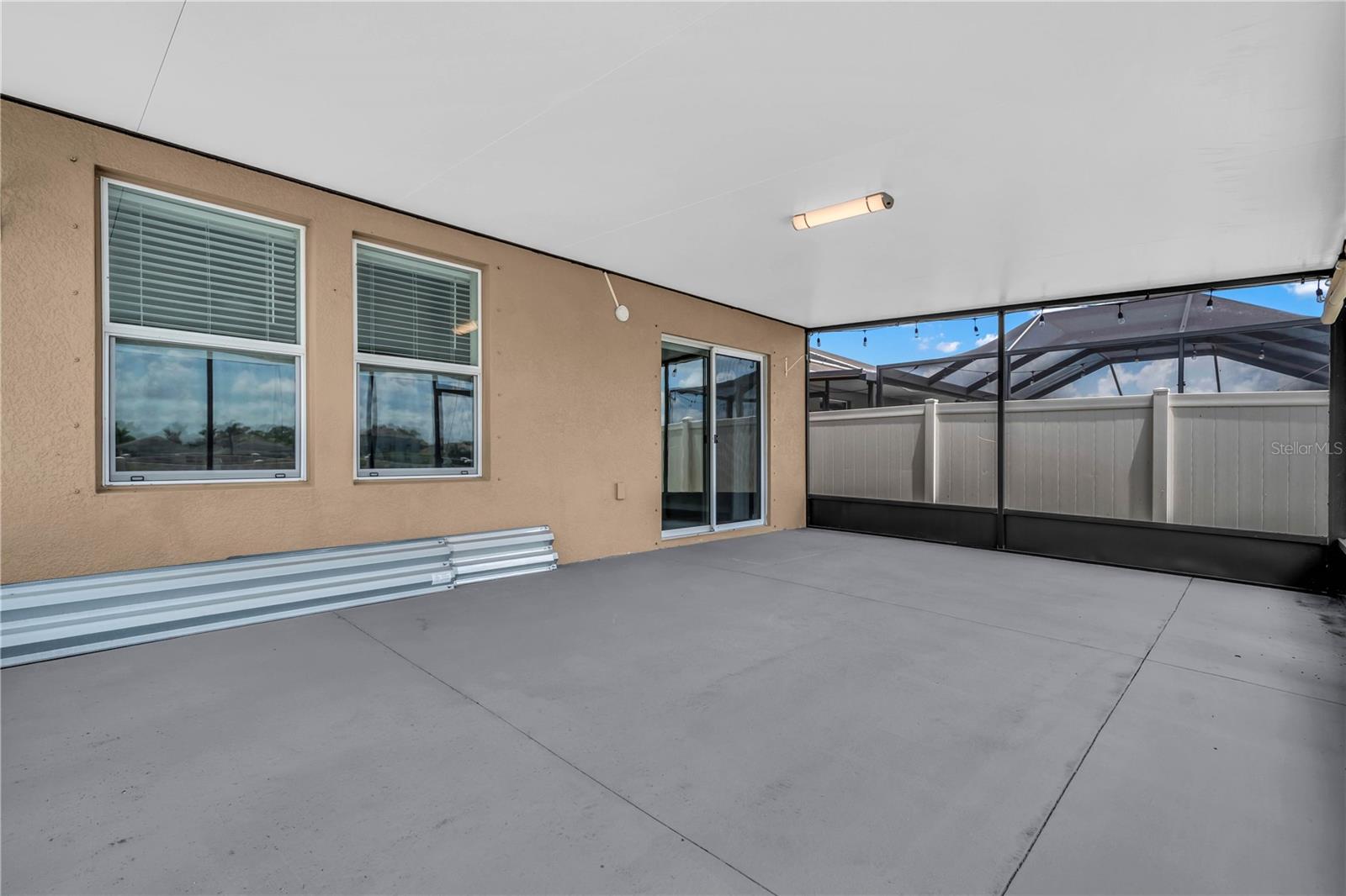 1739 BROAD WINGED HAWK DR — photo 66