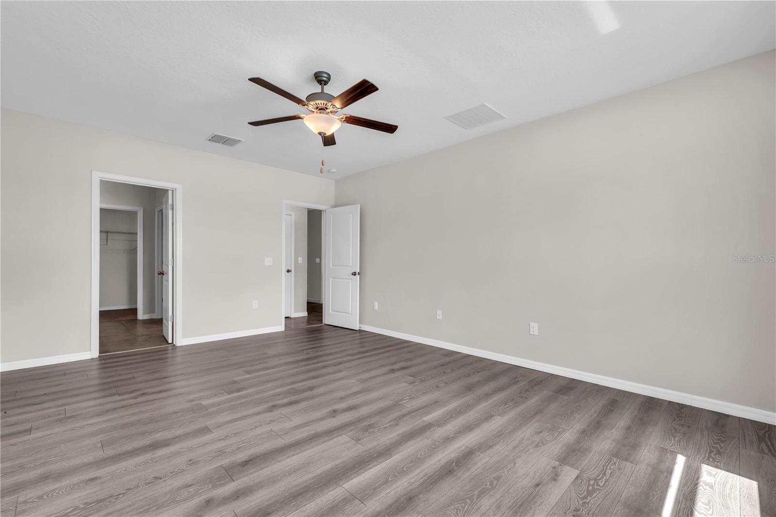 1739 BROAD WINGED HAWK DR — photo 21