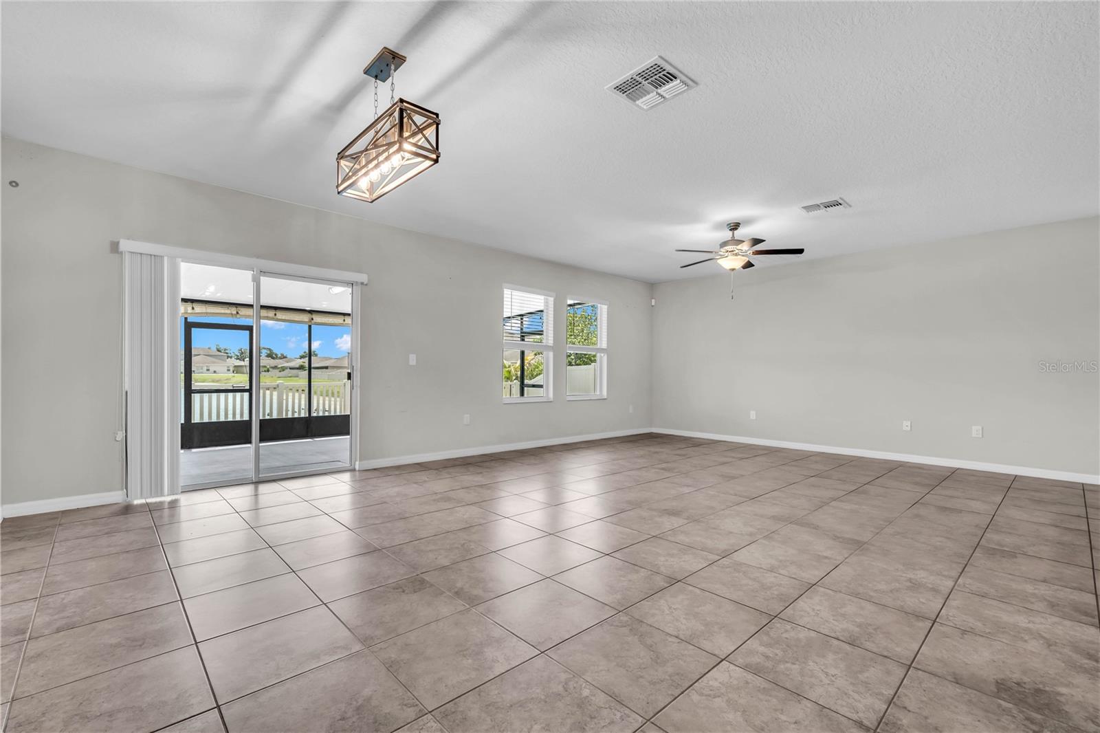 1739 BROAD WINGED HAWK DR — photo 36