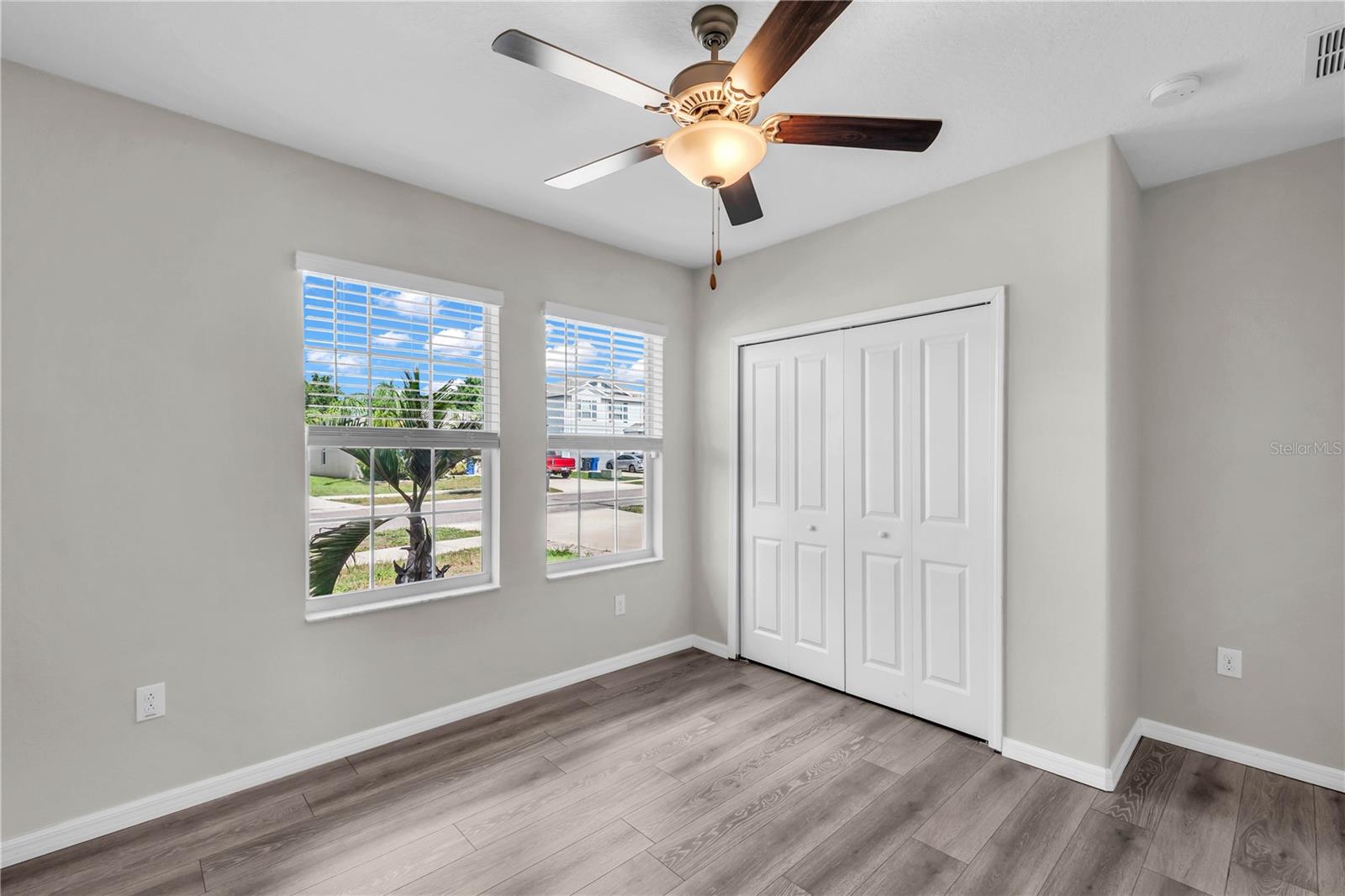 1739 BROAD WINGED HAWK DR — photo 11